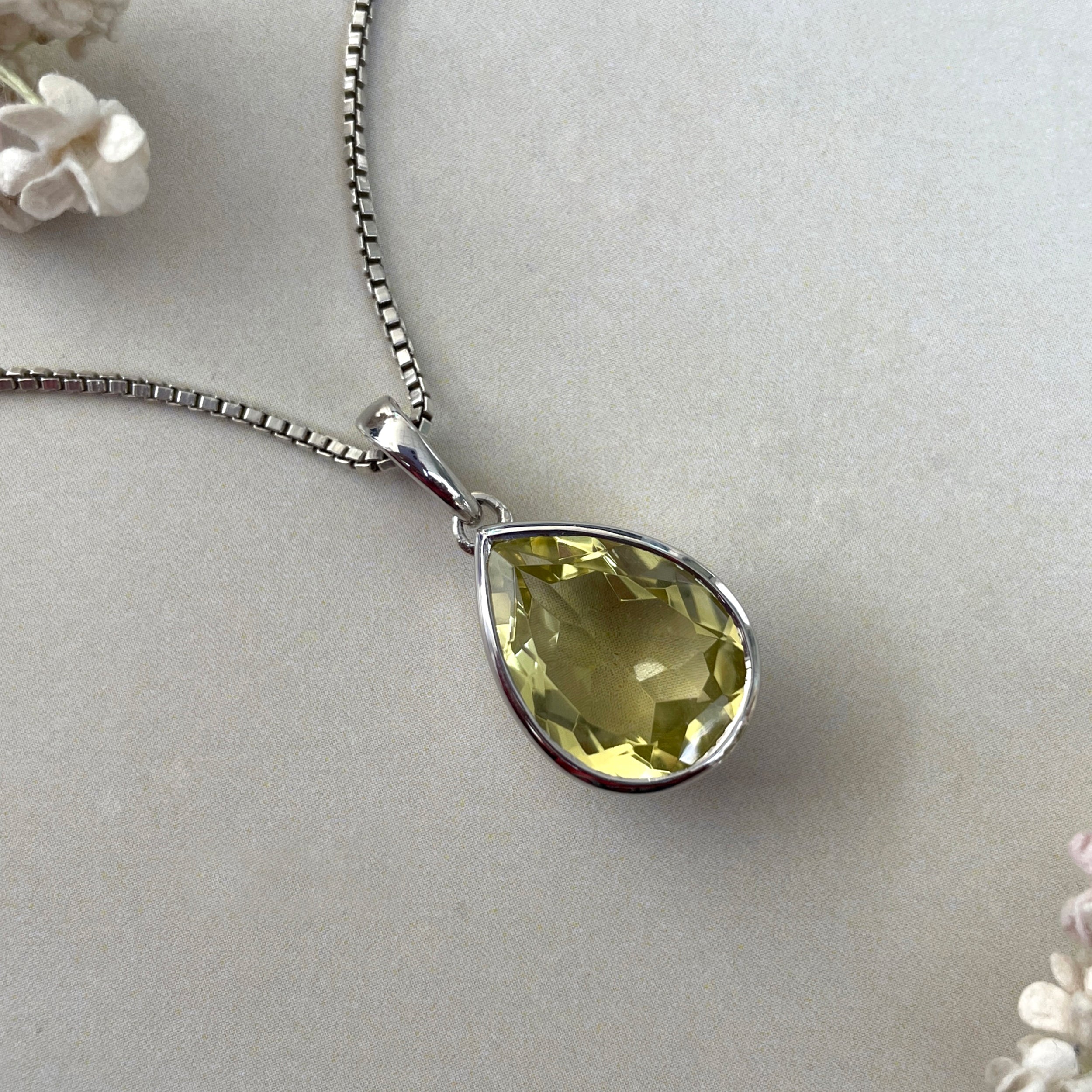 Lemon Quartz Pendant-(LEM-SP-454.)