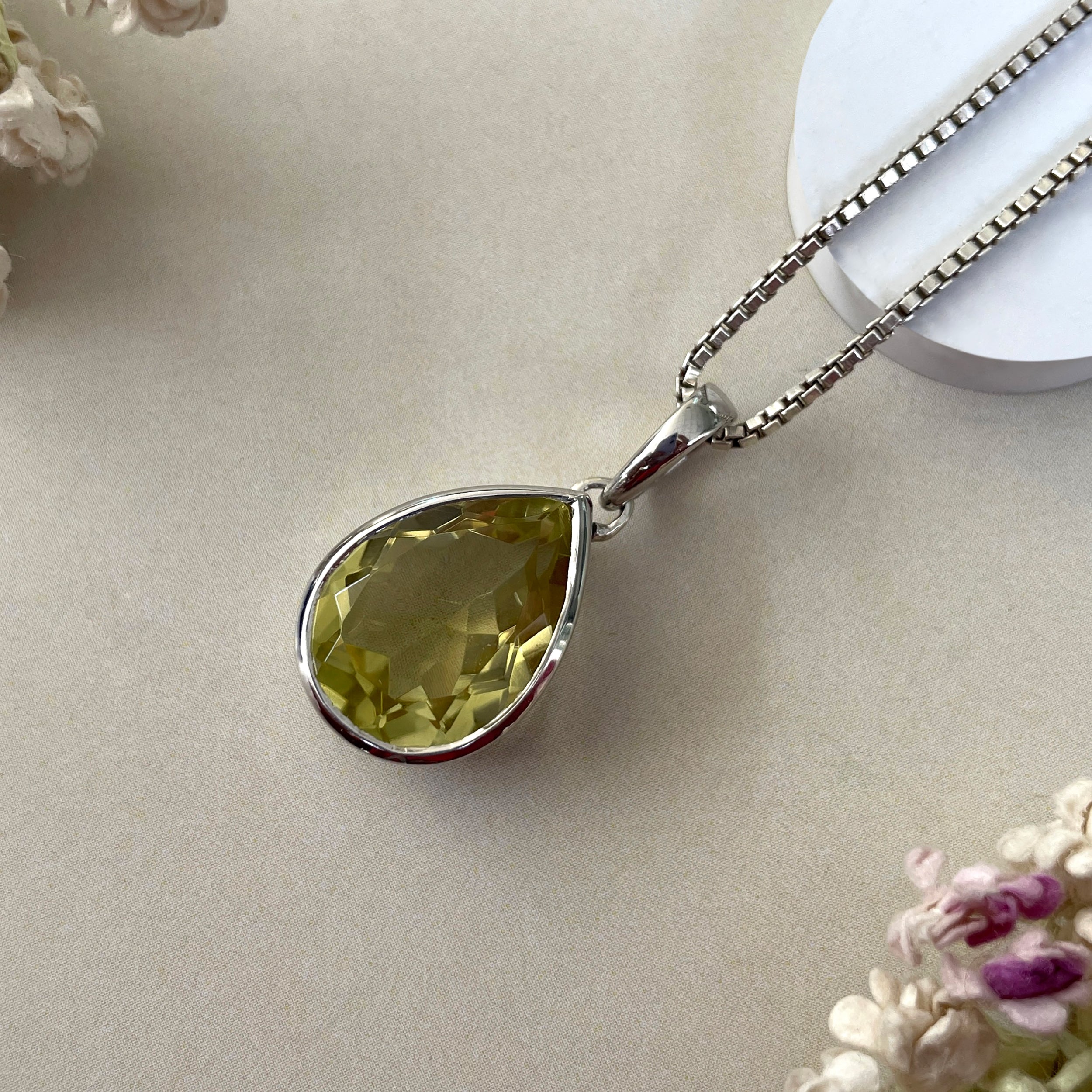 Lemon Quartz Pendant-(LEM-SP-454.)