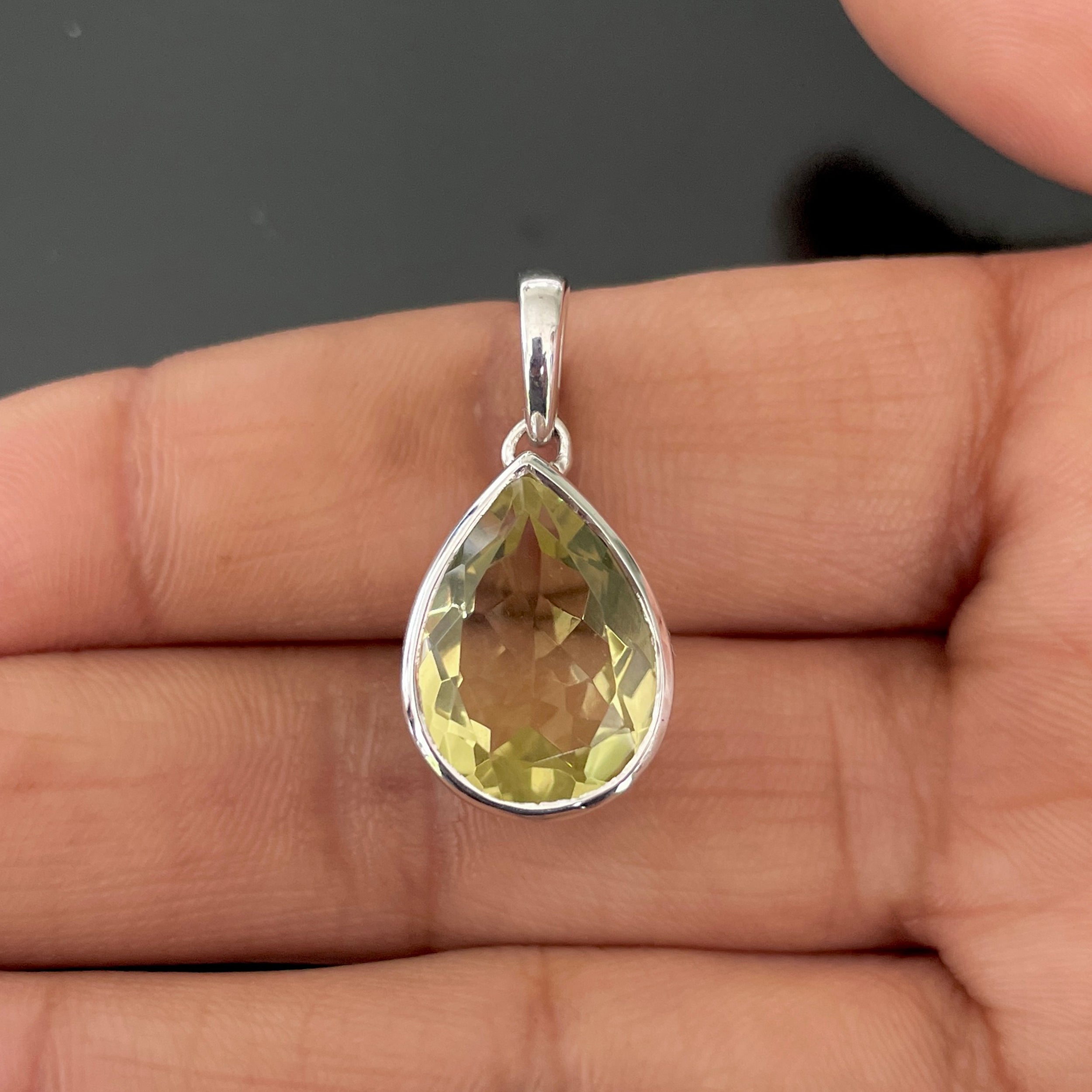 Lemon Quartz Pendant-(LEM-SP-454.)