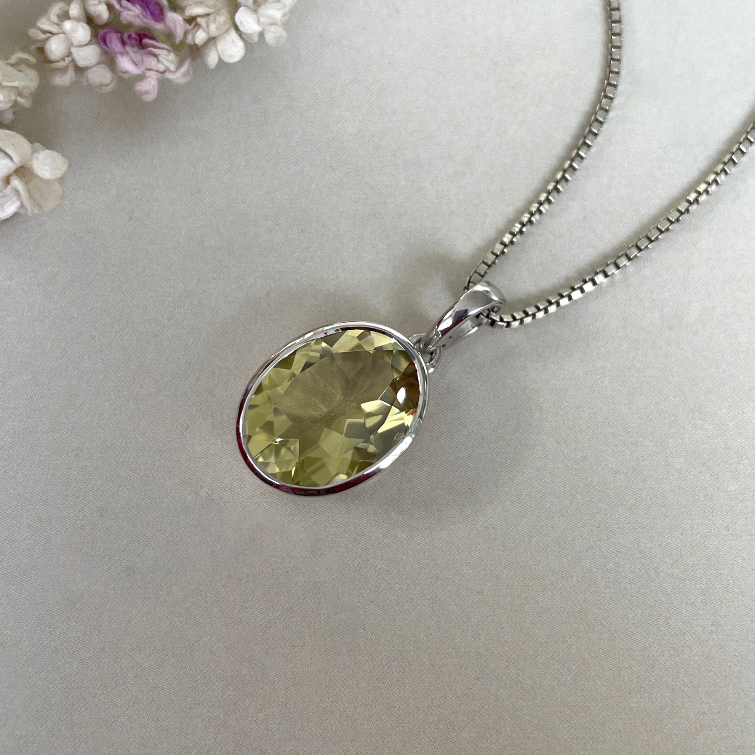 Lemon Quartz Pendant-(LEM-SP-458.)