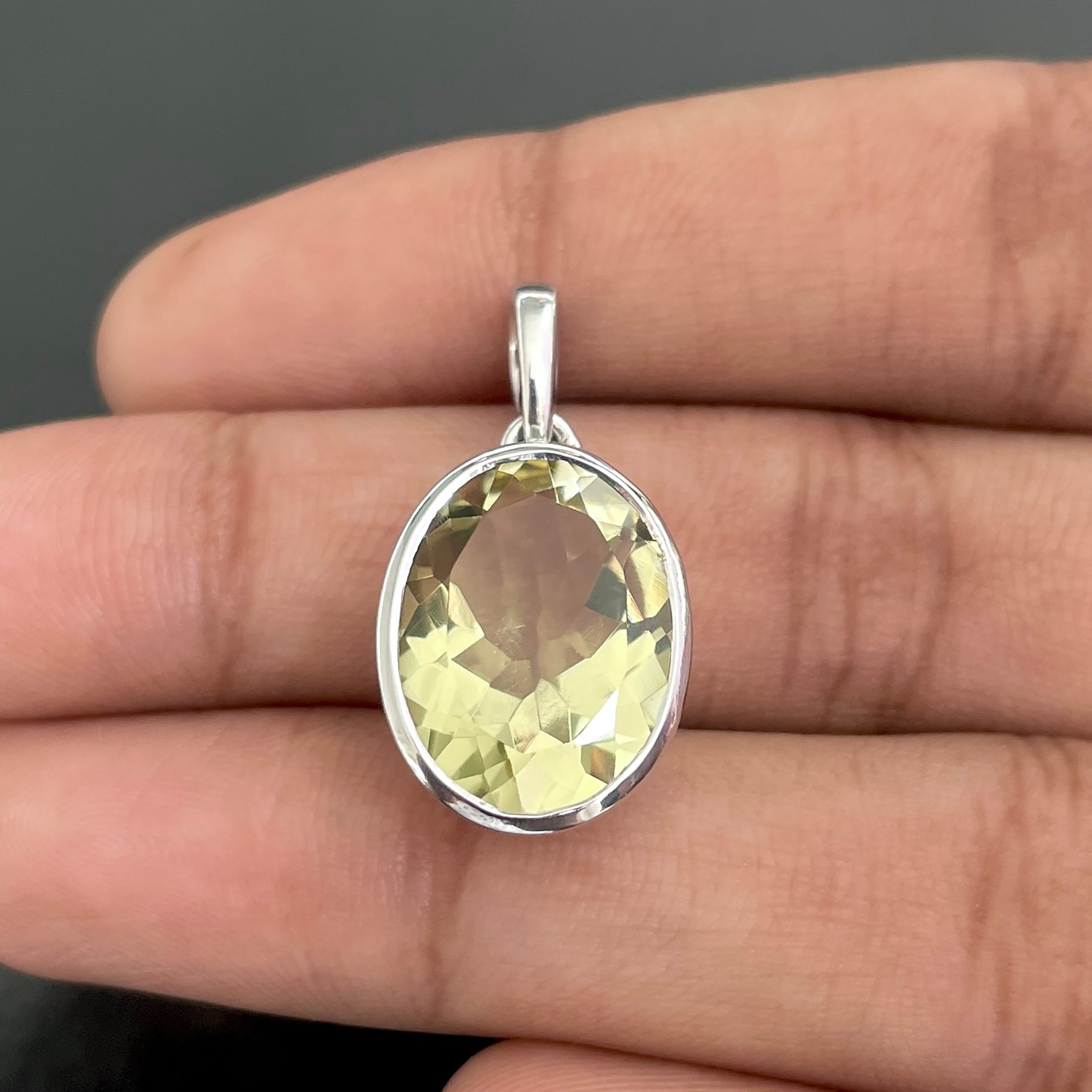 Lemon Quartz Pendant-(LEM-SP-458.)