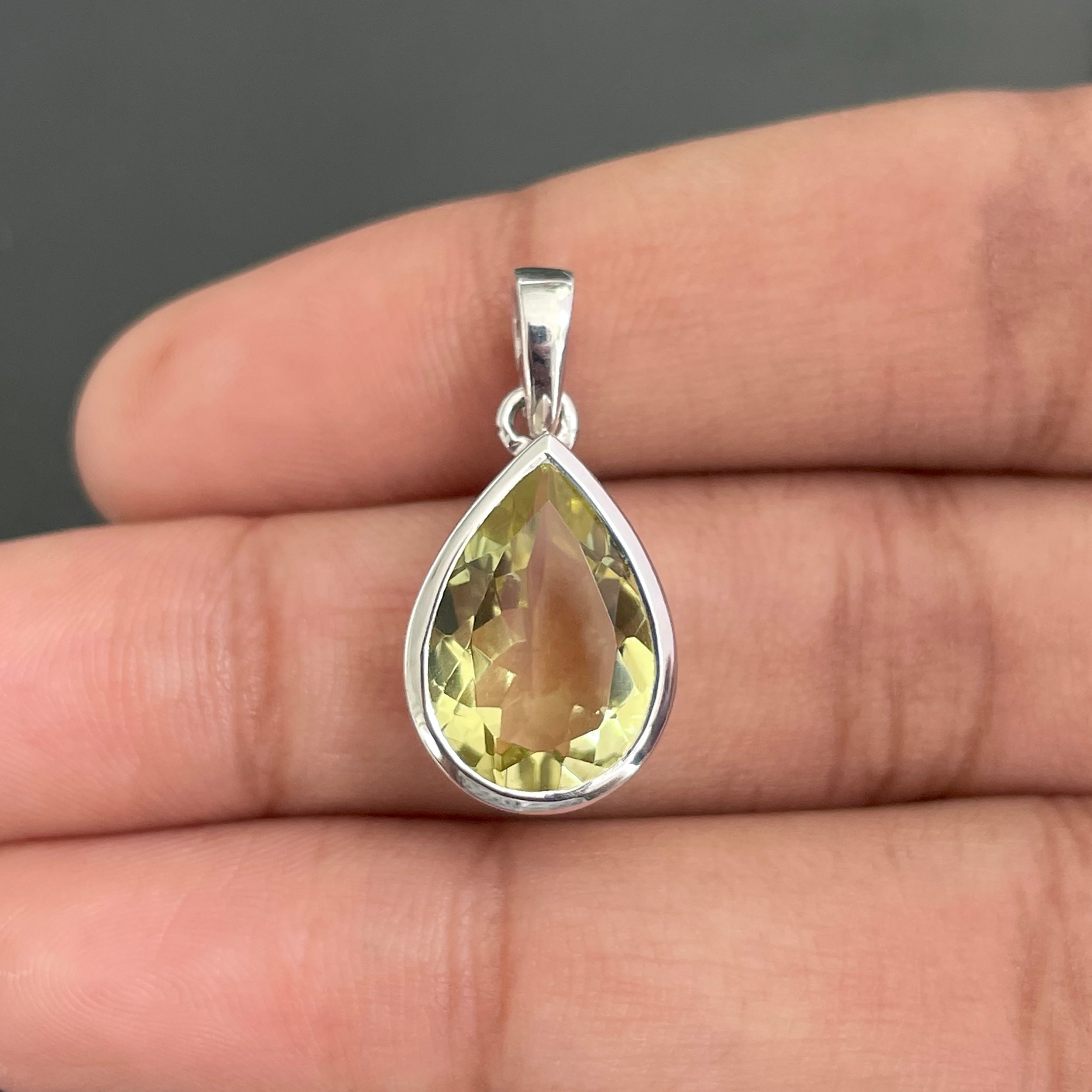Lemon Quartz Pendant-(LEM-SP-463.)