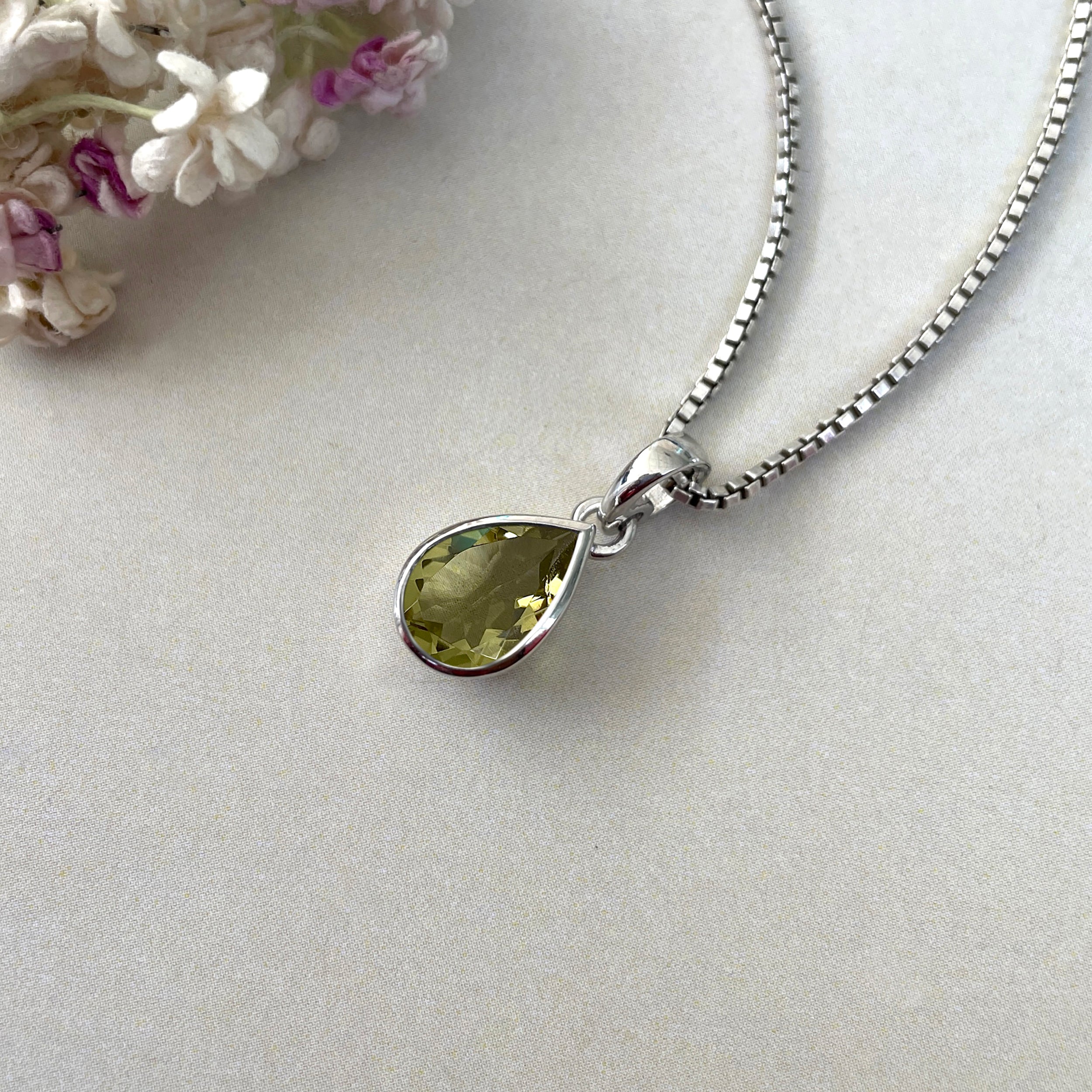 Lemon Quartz Pendant-(LEM-SP-468.)