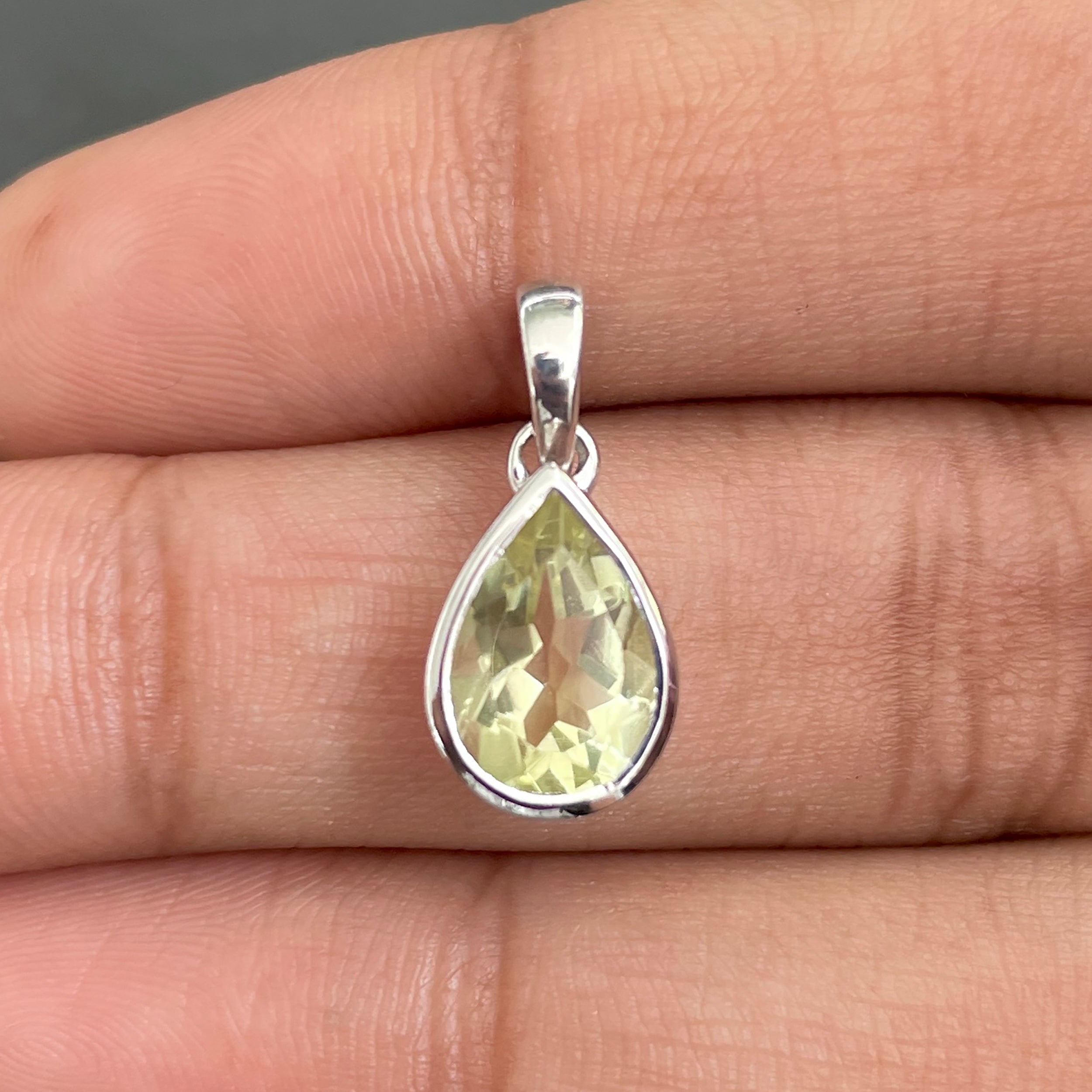 Lemon Quartz Pendant-(LEM-SP-468.)