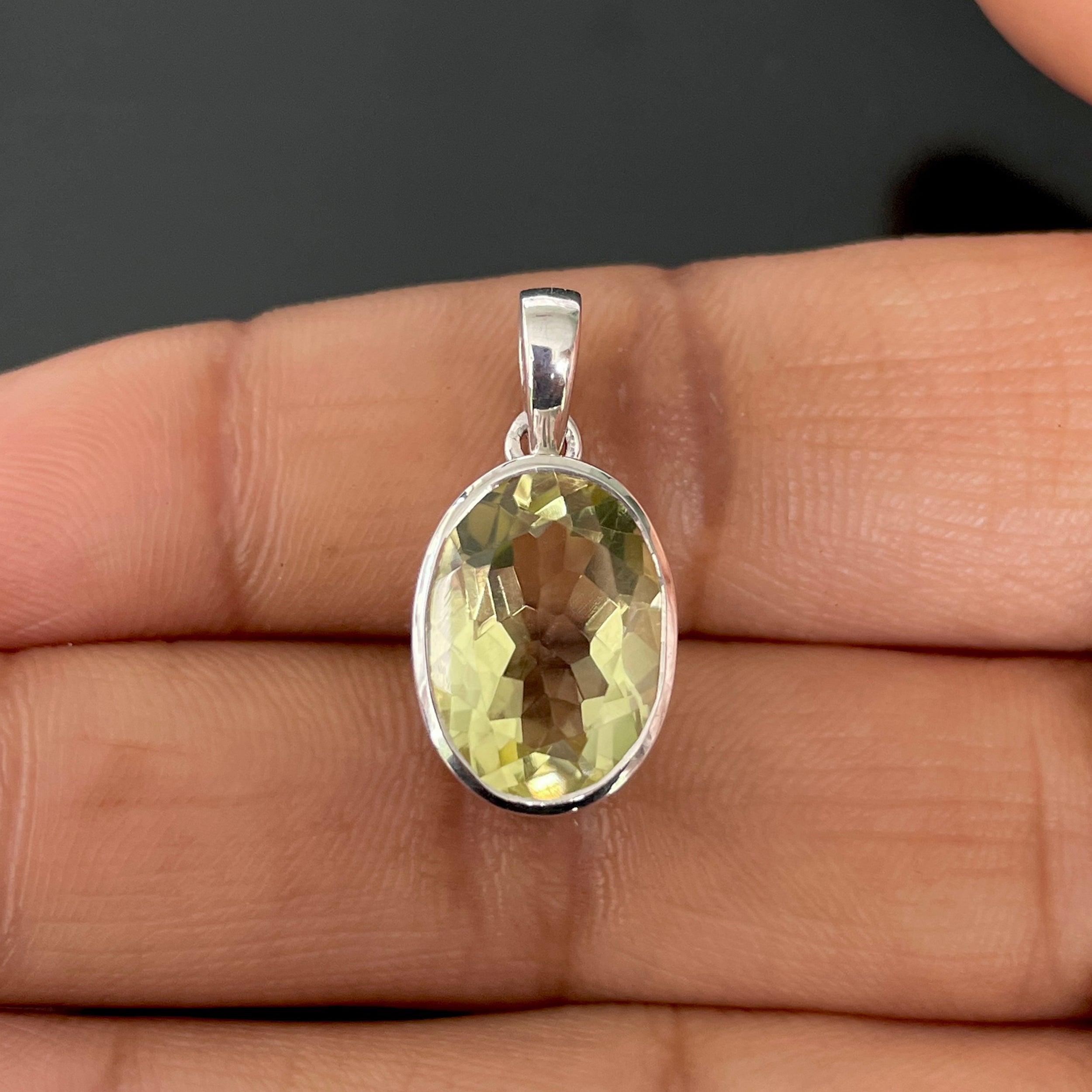 Lemon Quartz Pendant-(LEM-SP-471.)