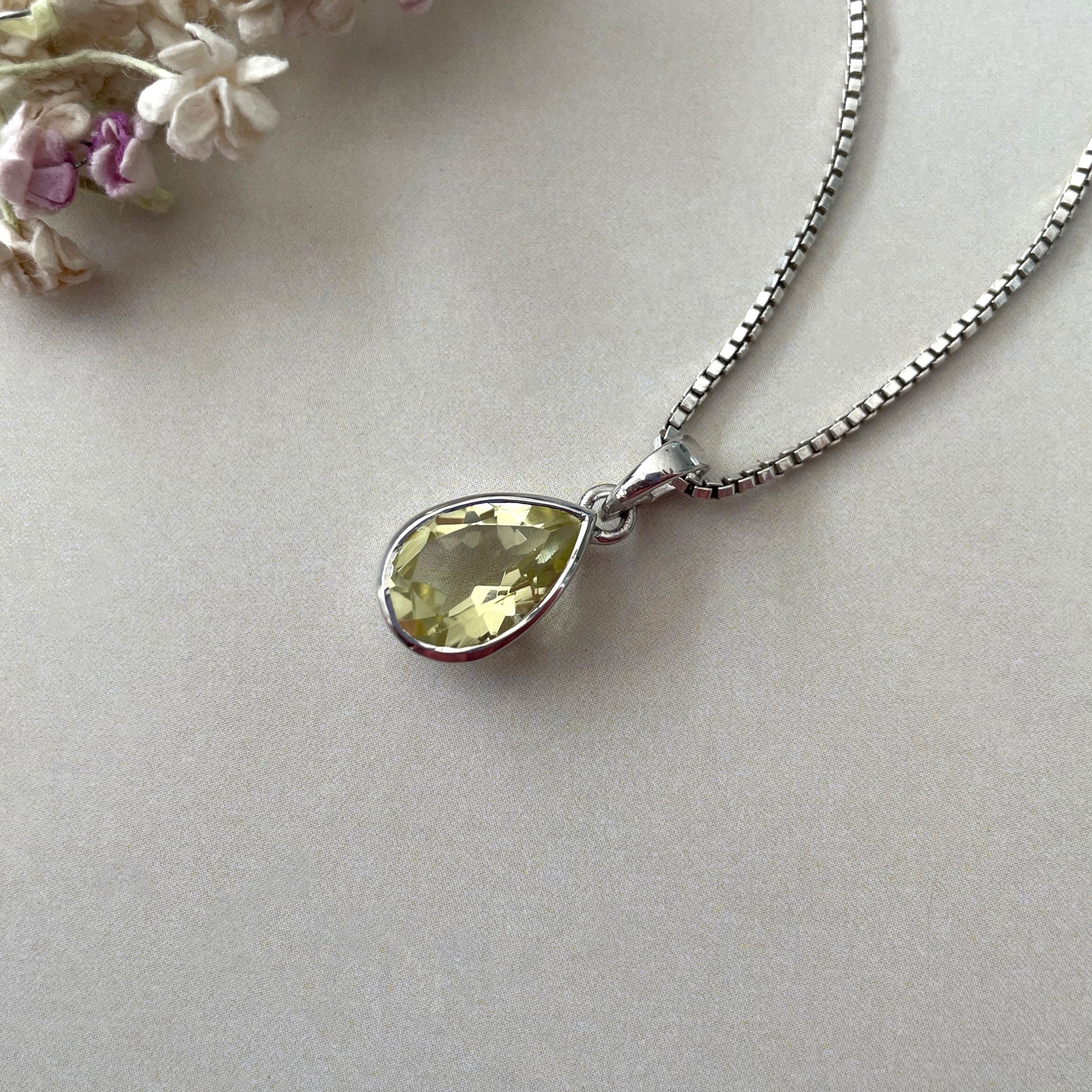 Lemon Quartz Pendant-(LEM-SP-790.)
