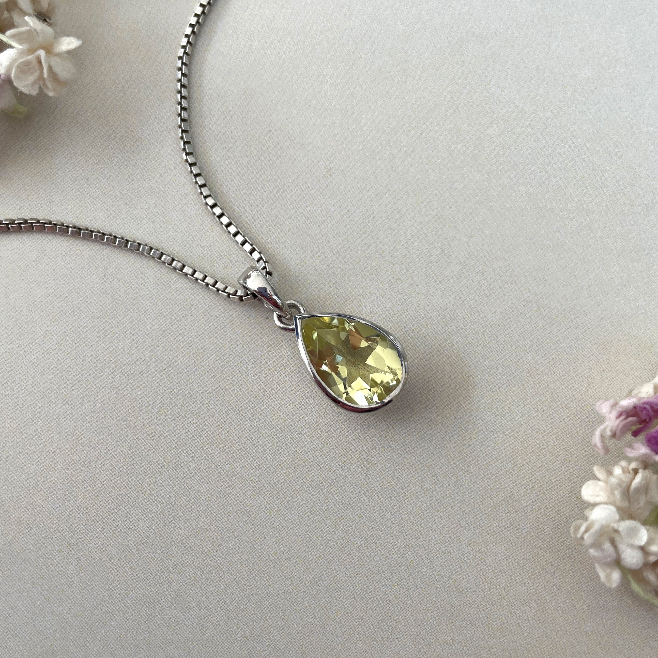Lemon Quartz Pendant-(LEM-SP-790.)