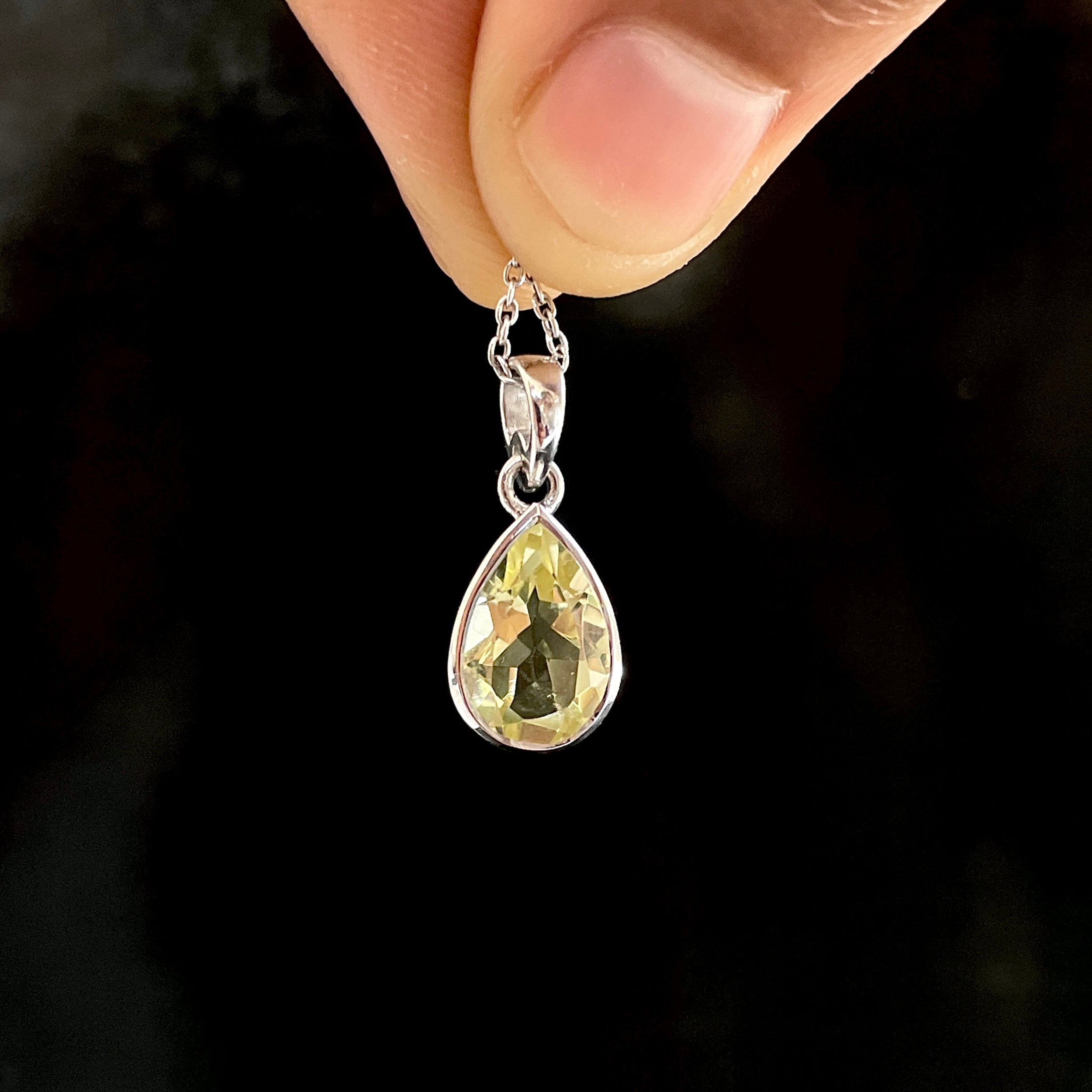 Lemon Quartz Pendant-(LEM-SP-790.)
