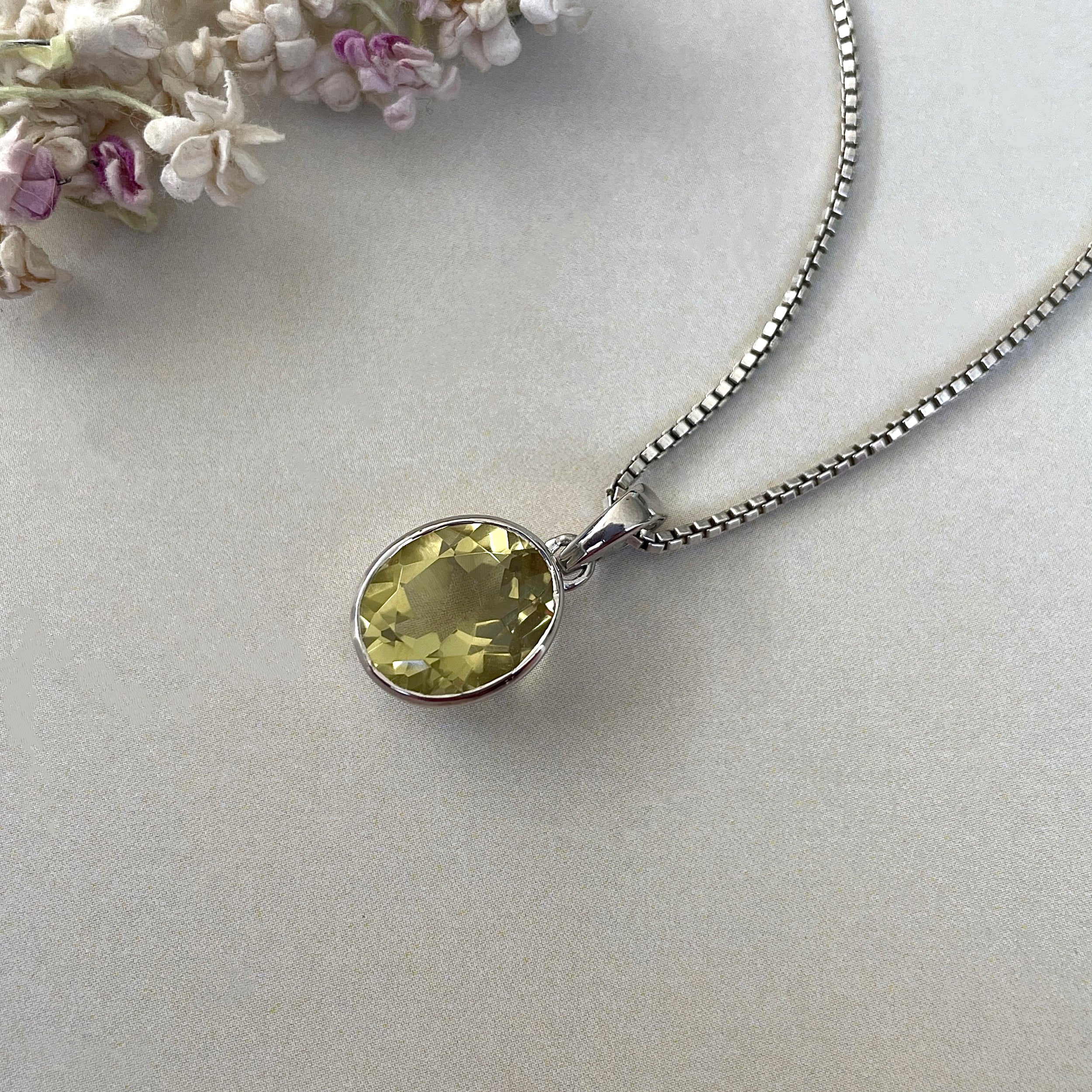 Lemon Quartz Pendant-(LEM-SP-793.)