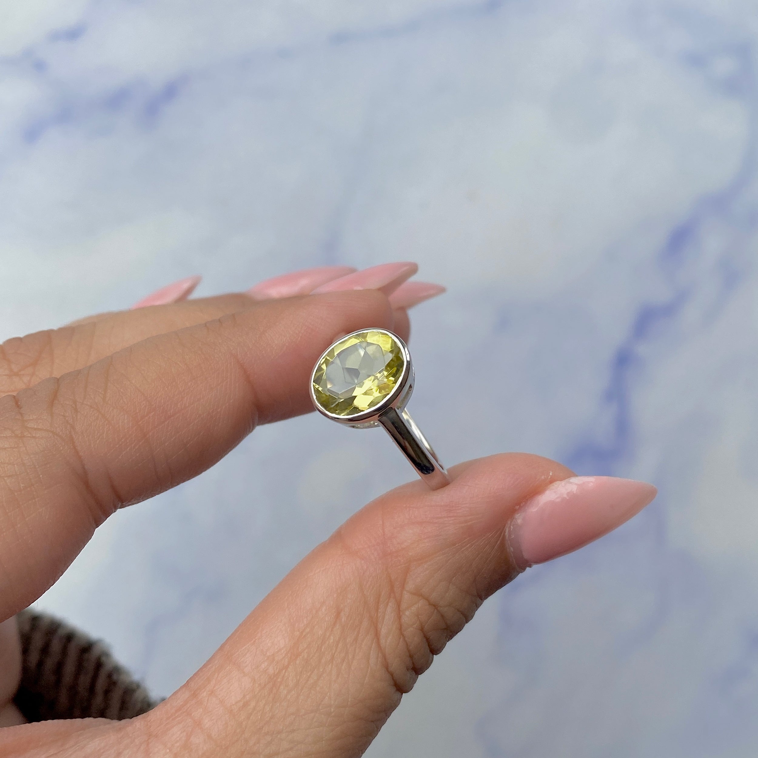 Lemon Quartz Ring-(LEM-SR-1623.)
