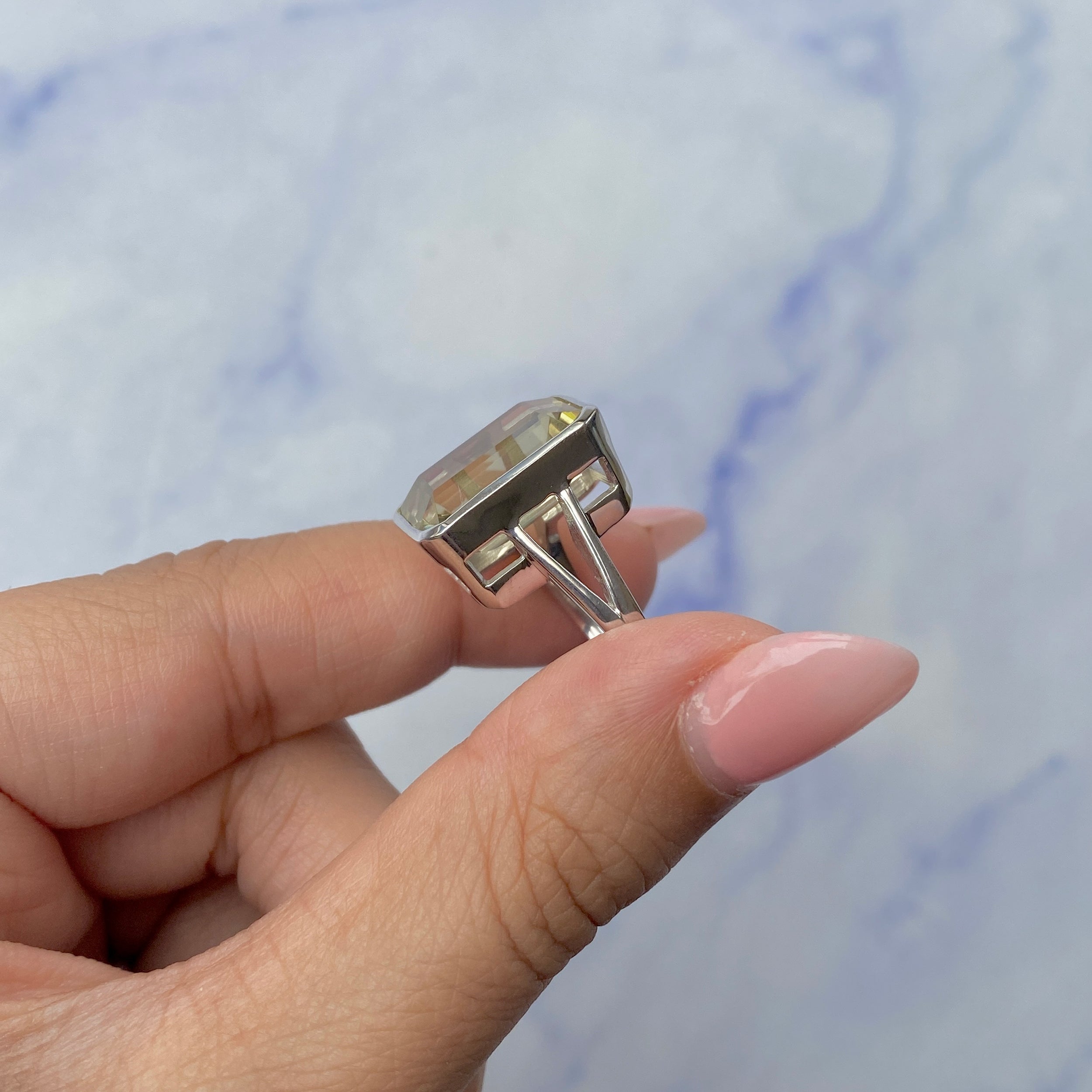 Lemon Quartz Ring-(LEM-SR-1847.)