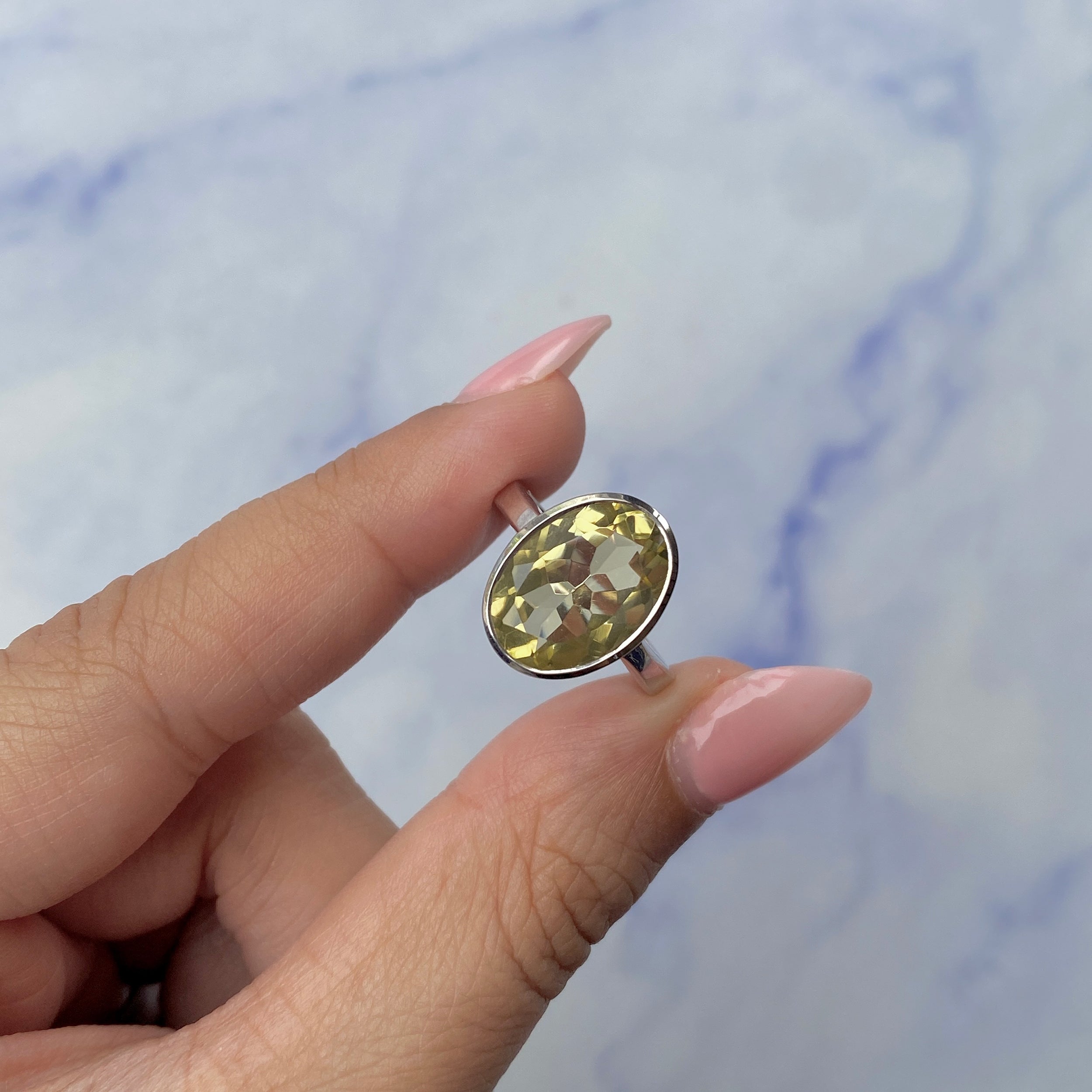 Lemon Quartz Ring-(LEM-SR-1892.)