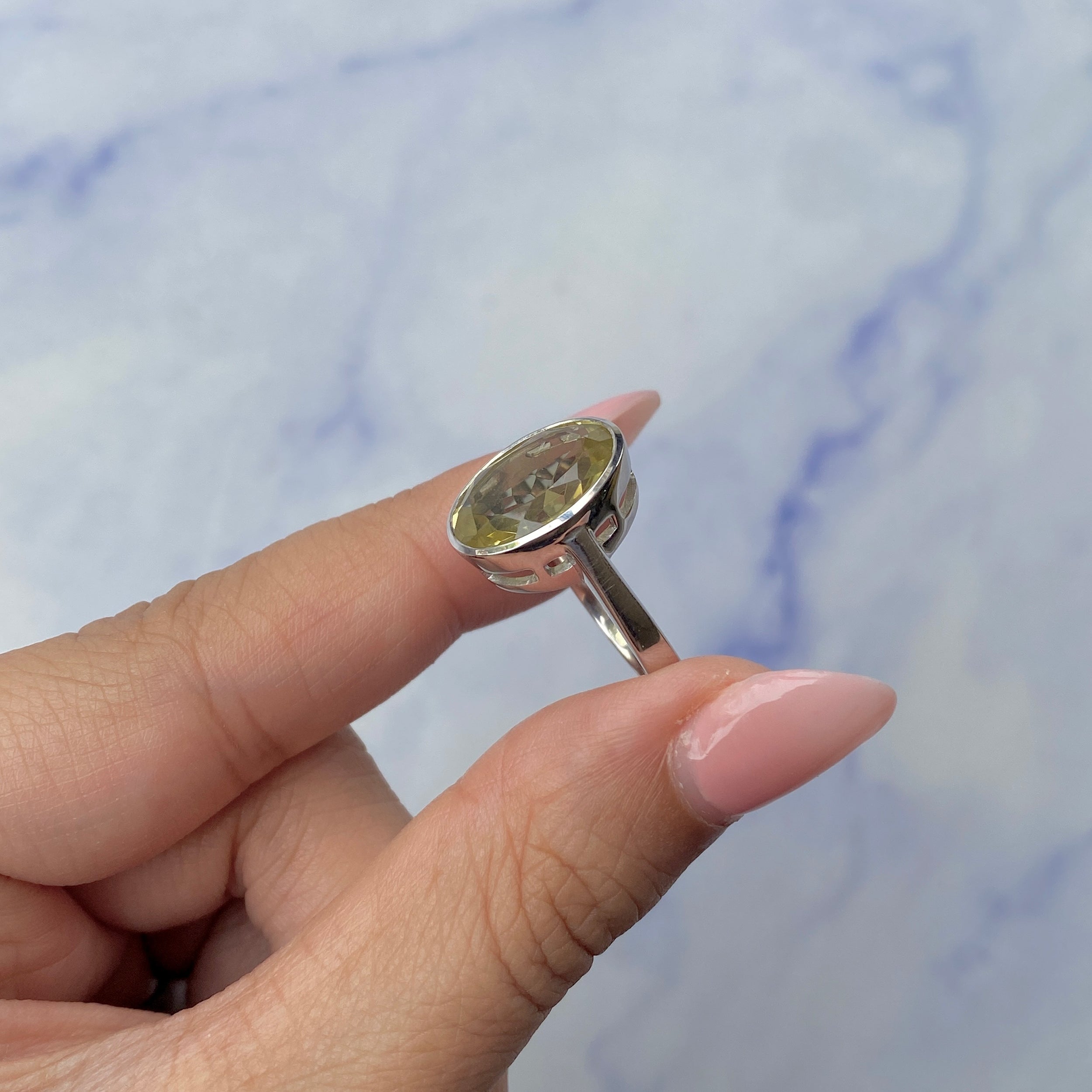 Lemon Quartz Ring-(LEM-SR-1892.)