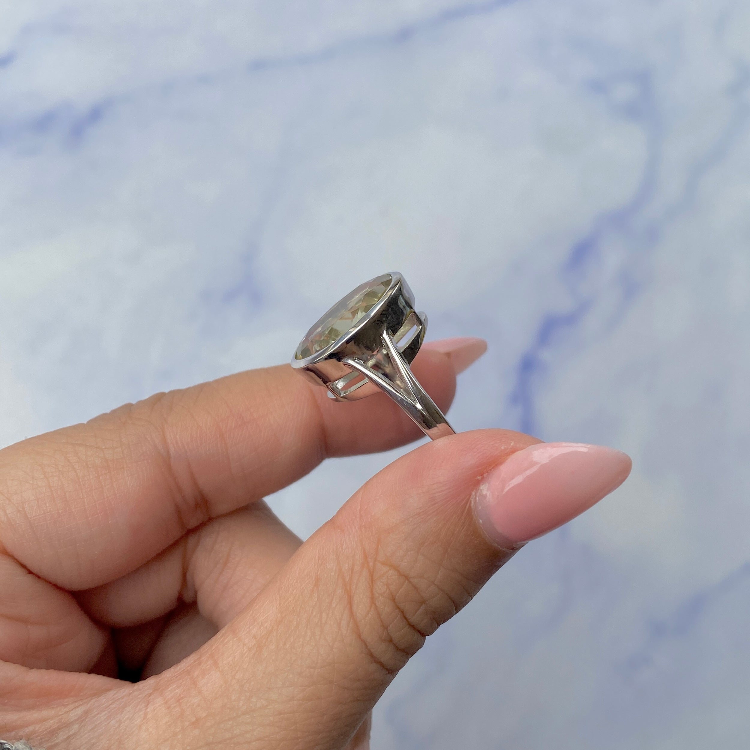 Lemon Quartz Ring-(LEM-SR-1897.)