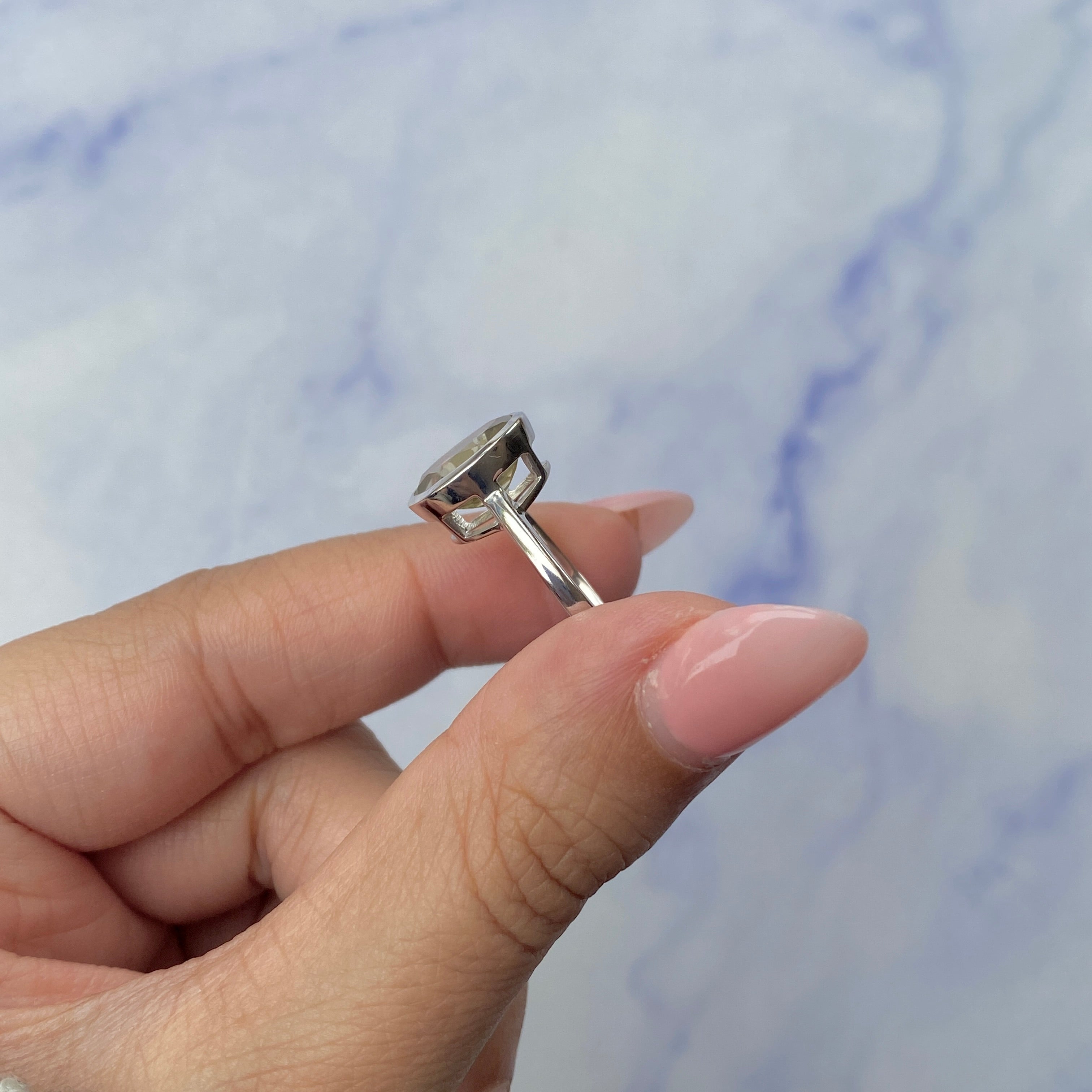 Lemon Quartz Ring-(LEM-SR-2368.)