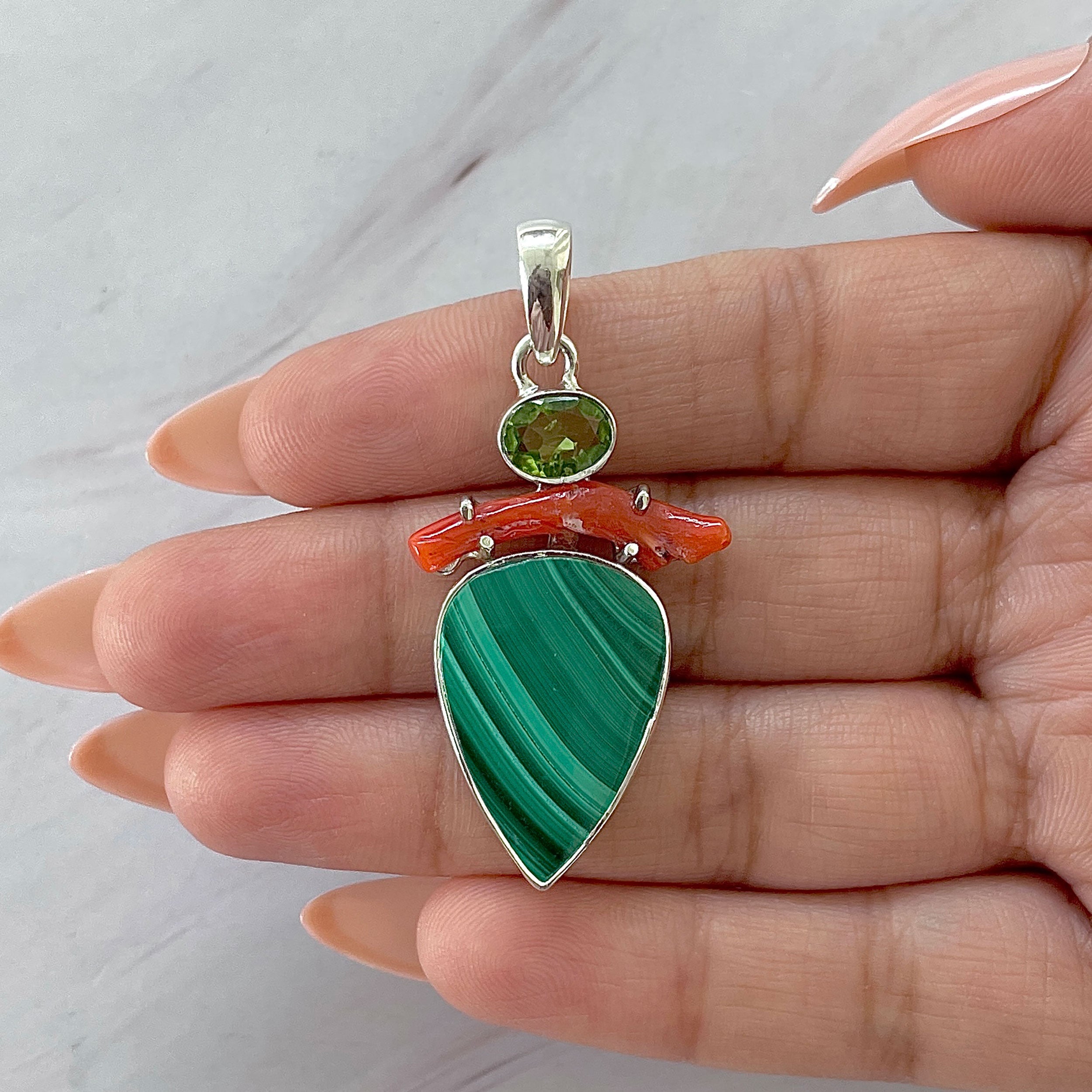 Malachite Pendant-(MLC-P-145.)