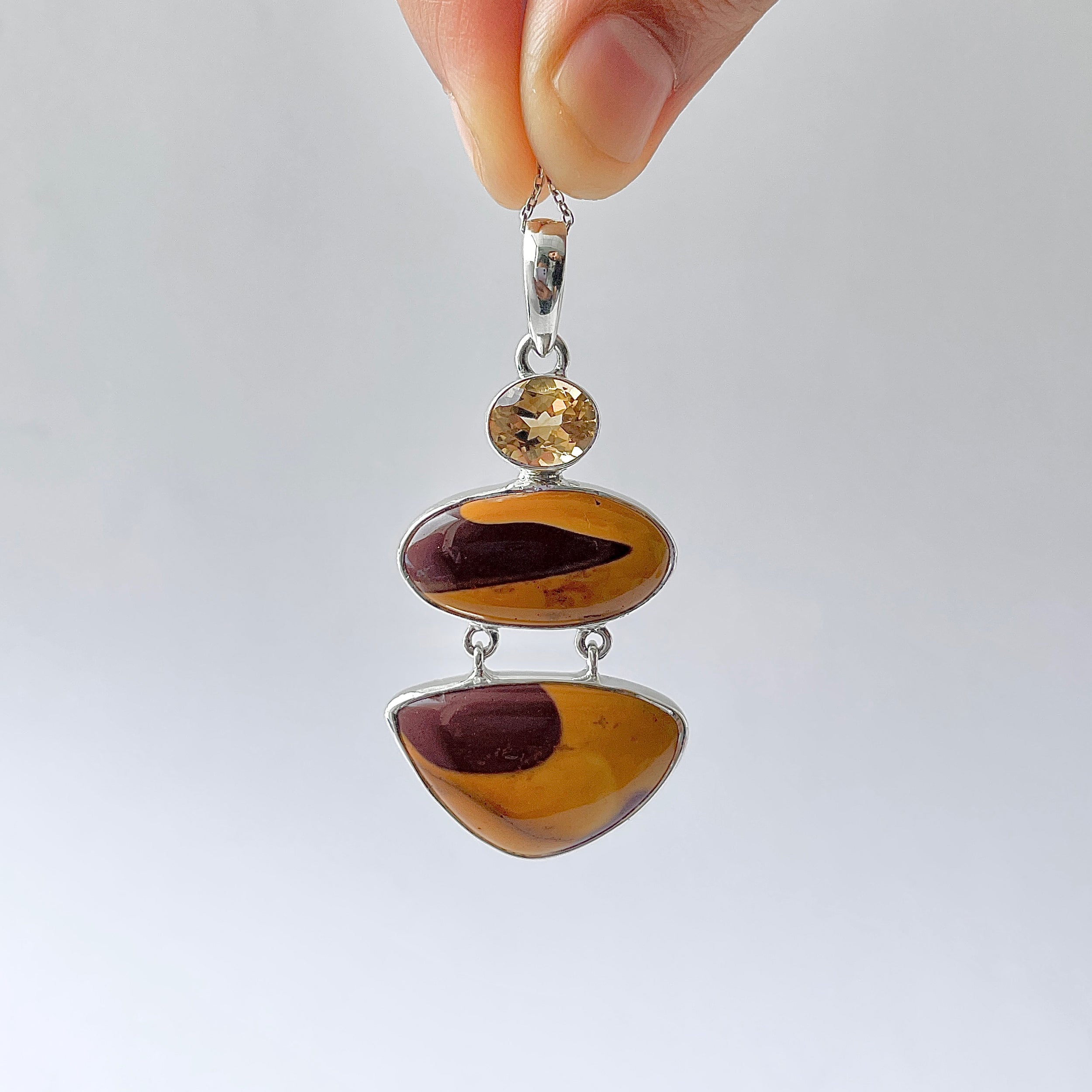 Mookaite Pendant-(MOK-P-47.)