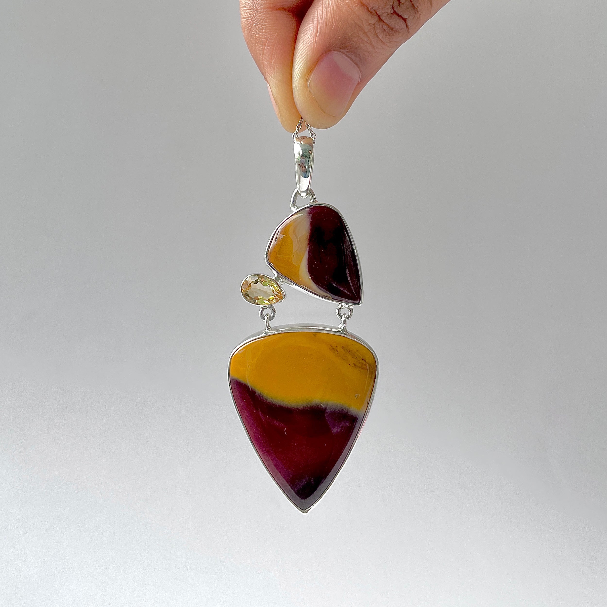 Mookaite Pendant-(MOK-P-55.)