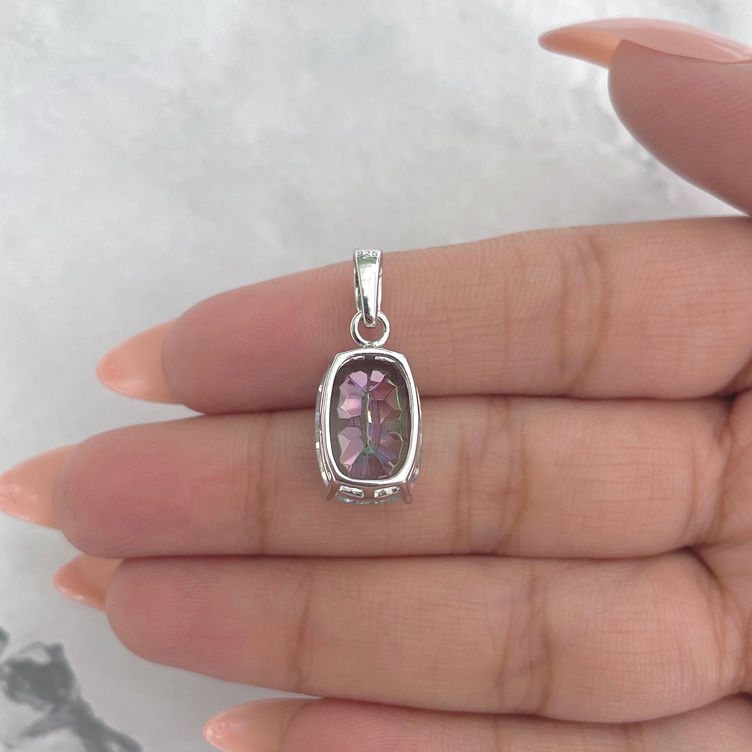 Mystic Topaz Pendant-(MST-RDP-476.)