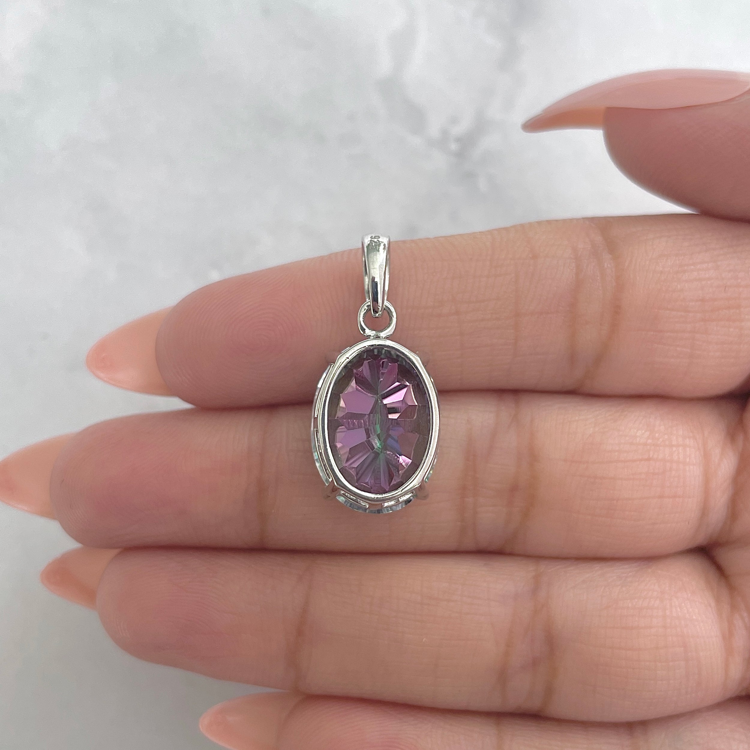 Mystic Topaz Pendant-(MST-RDP-479.)