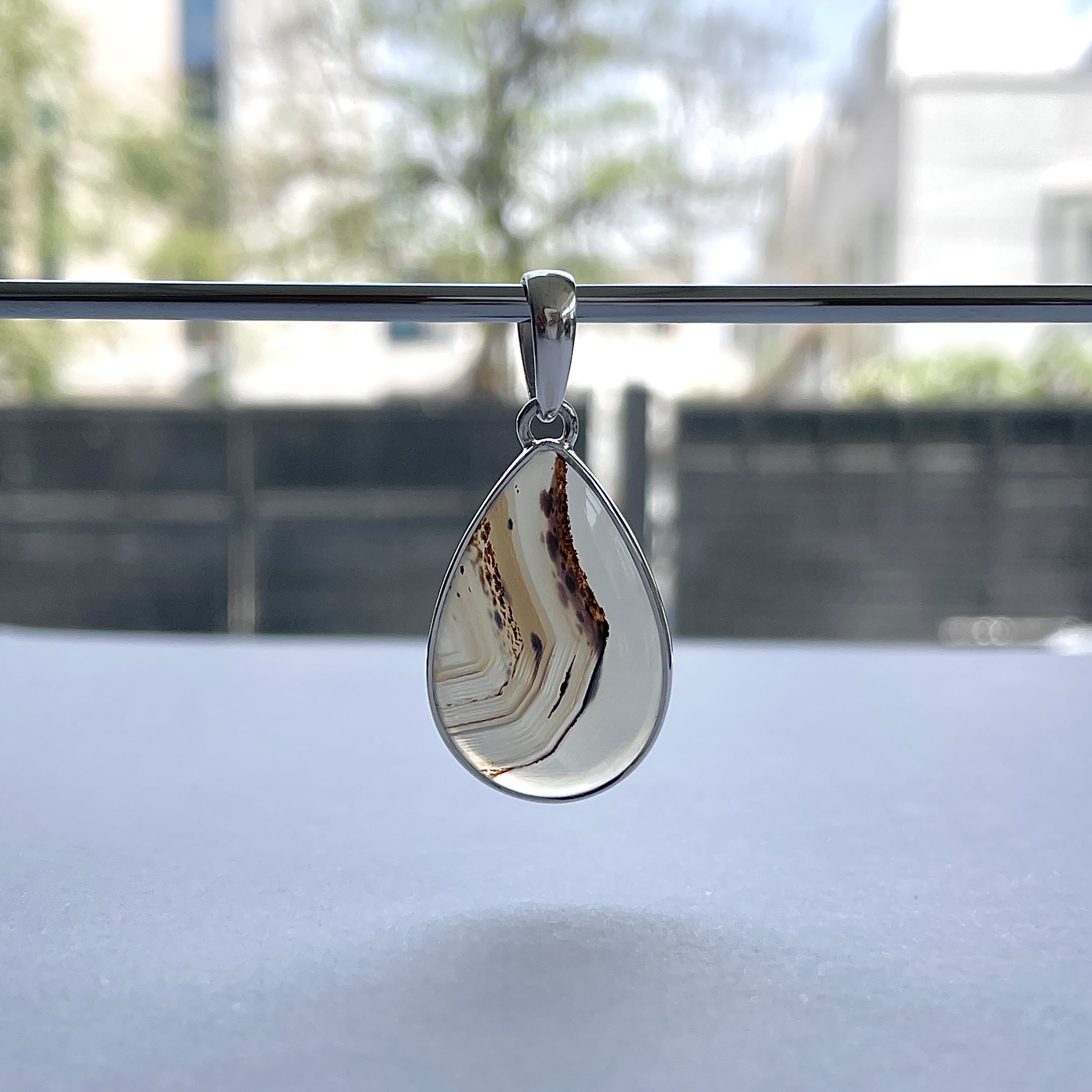 Montana Agate Pendant-(MTA-P-120.)