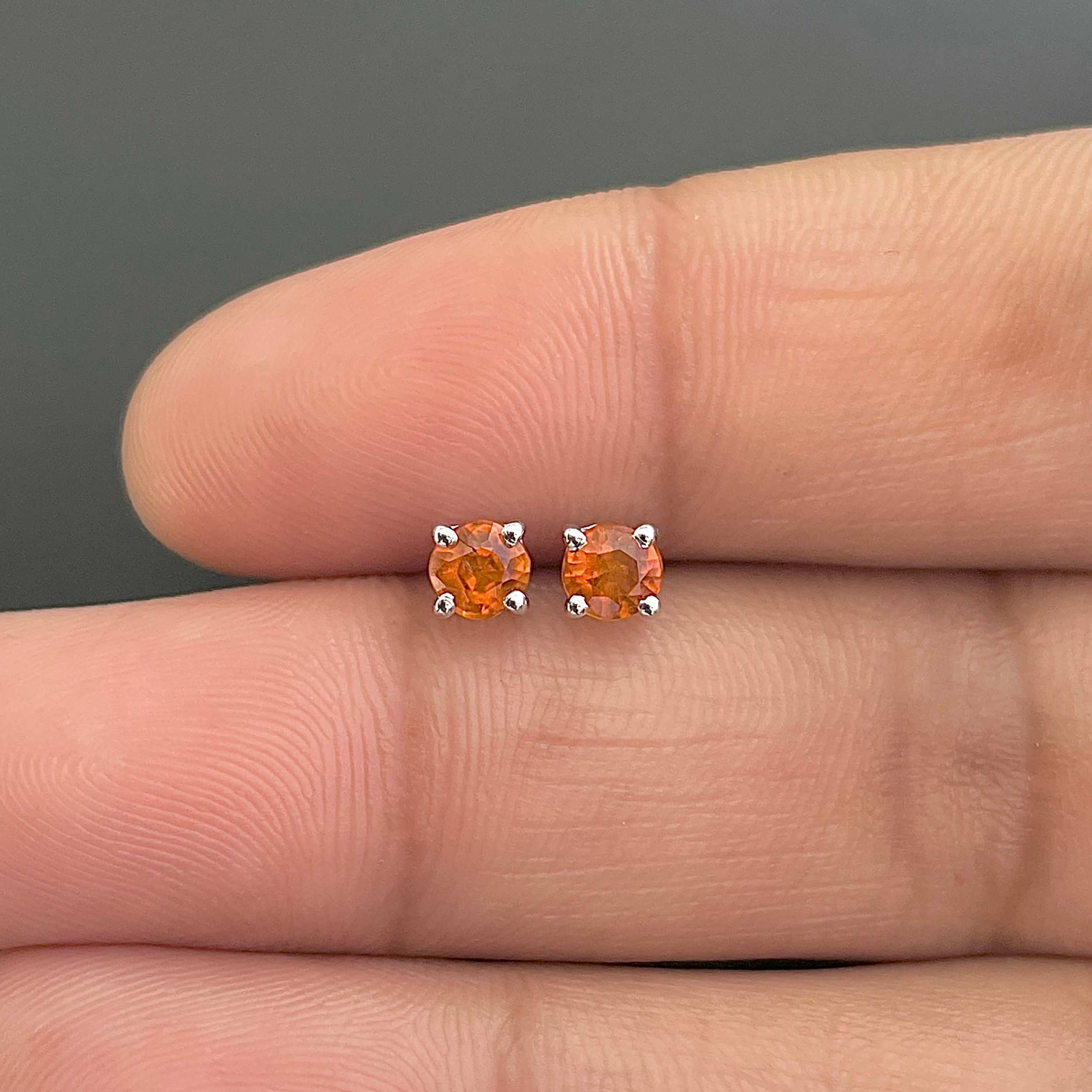Orange Kyanite Stud Earrings-(OKY-SE-1023.)