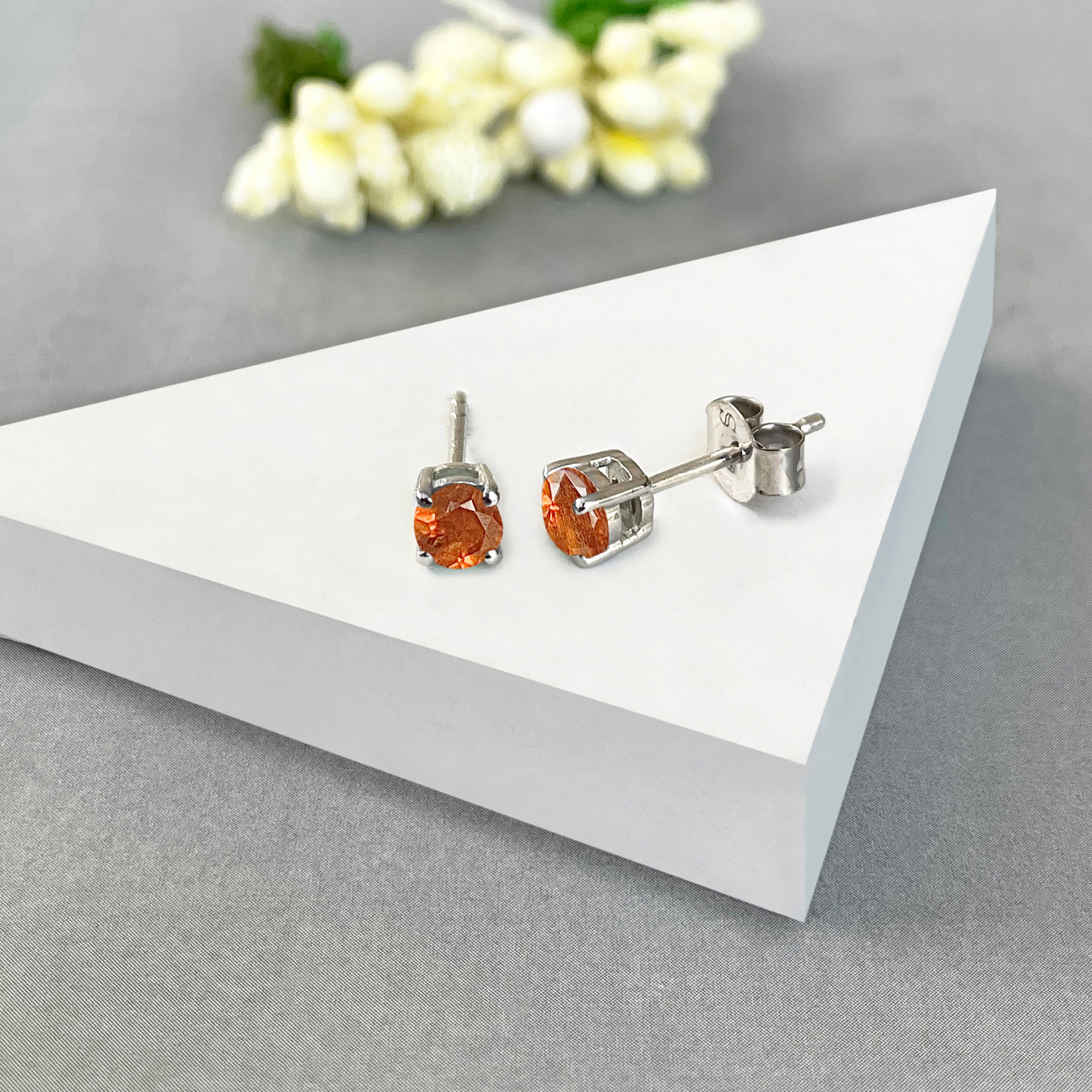 Orange Kyanite Stud Earrings-(OKY-SE-1023.)