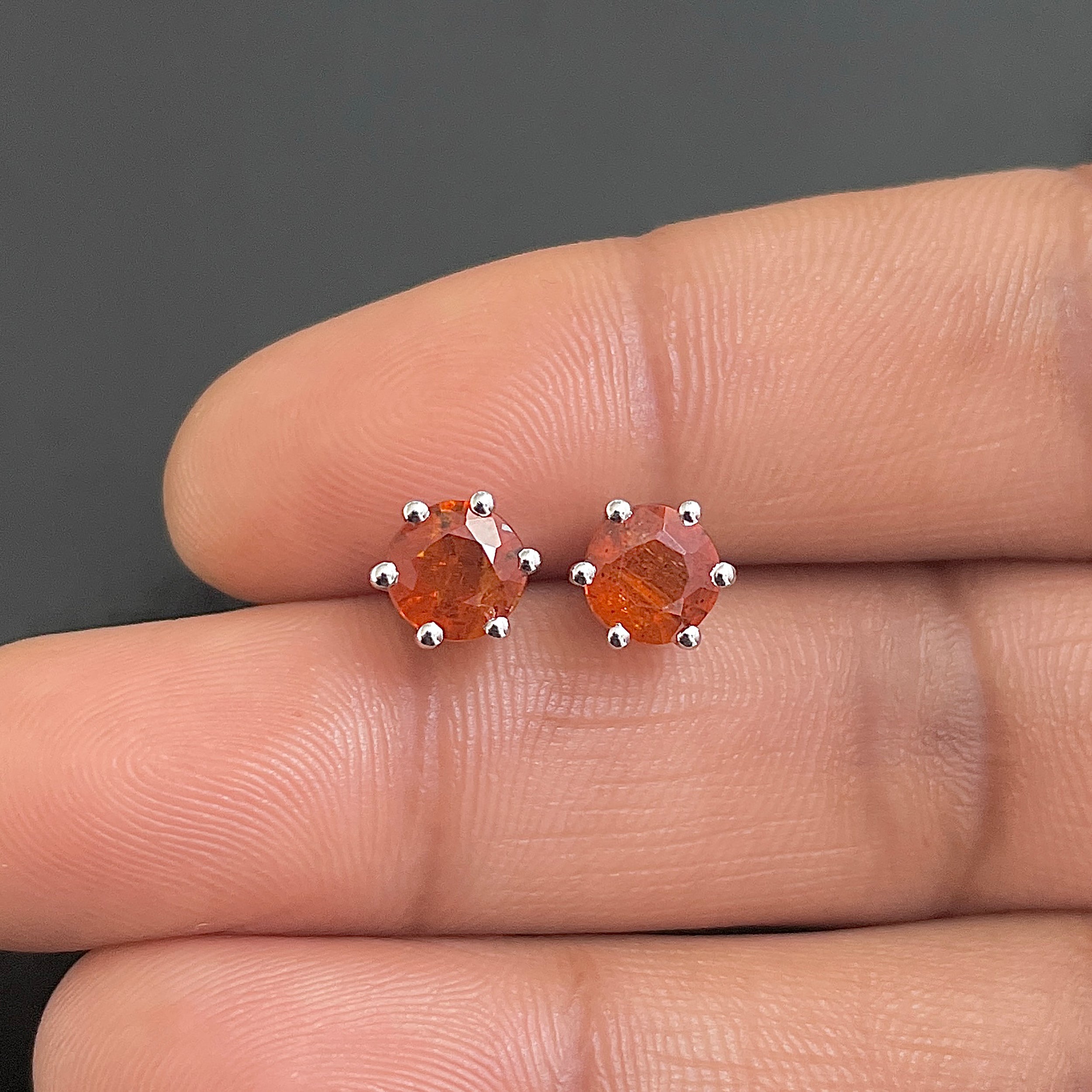Orange Kyanite Stud Earrings-(OKY-SE-1024.)