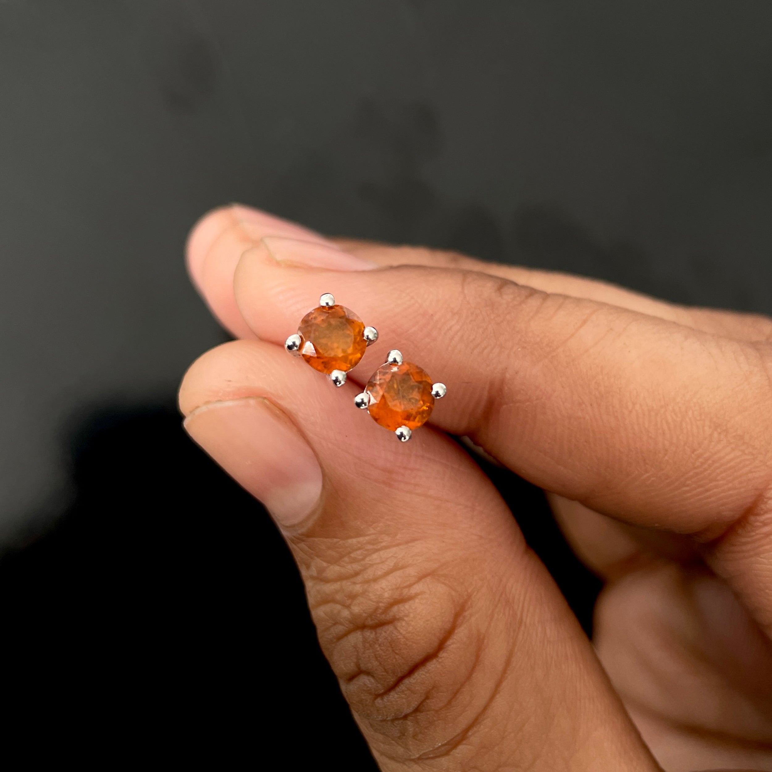 Orange Kyanite Stud Earrings-(OKY-SE-1321.)
