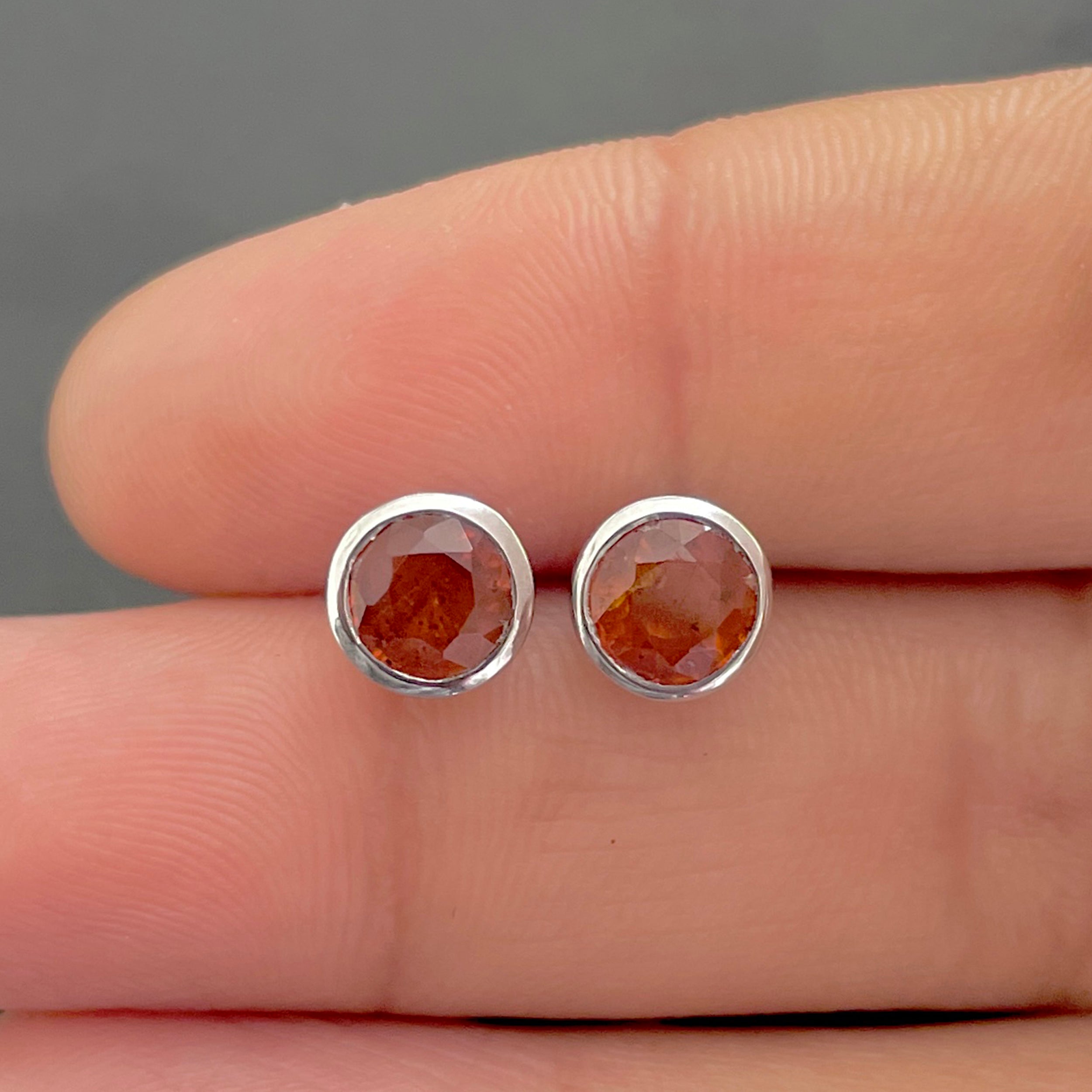 Orange Kyanite Stud Earrings-(OKY-SE-1426.)