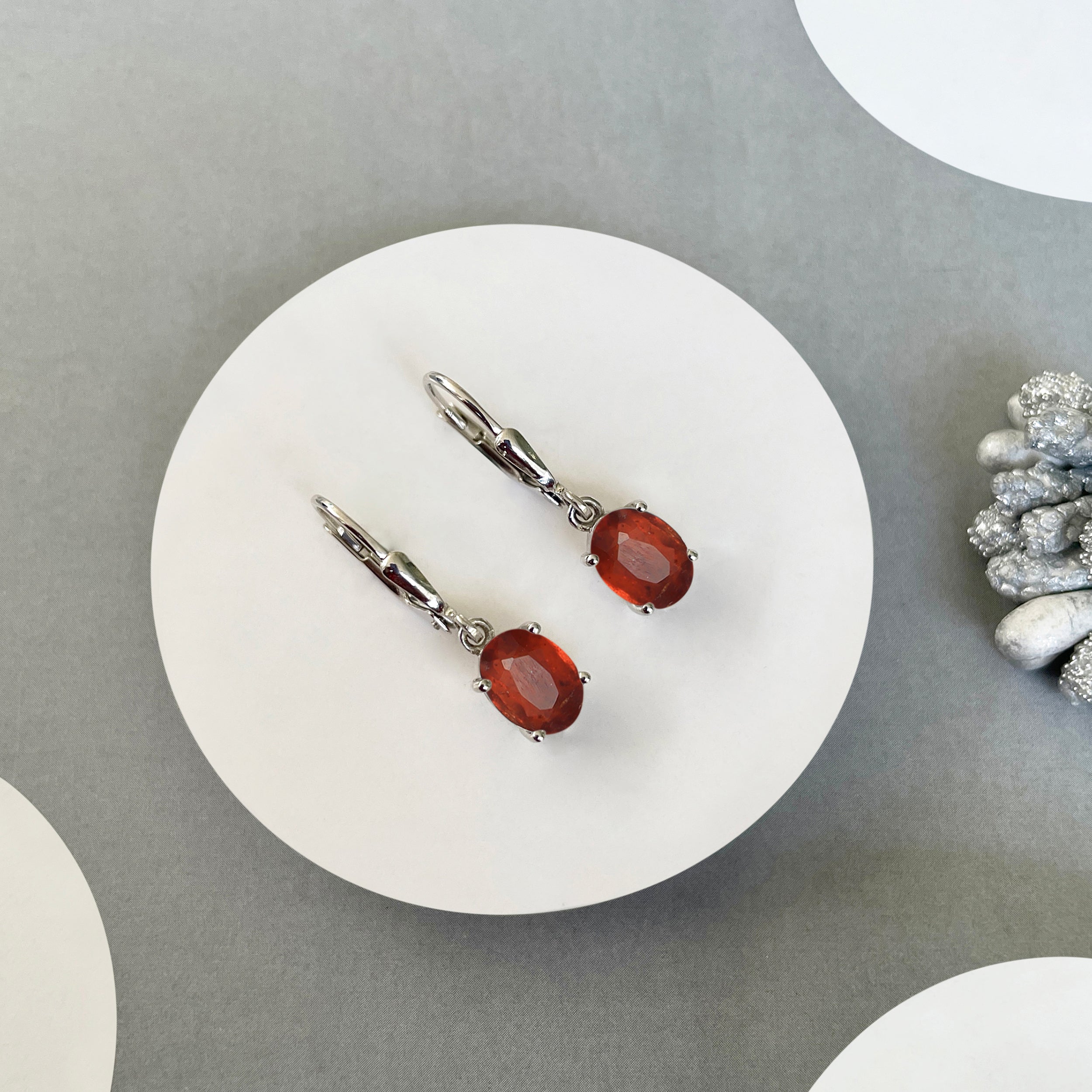 Orange Kyanite Leverback Earrings-(OKY-SE-673.)