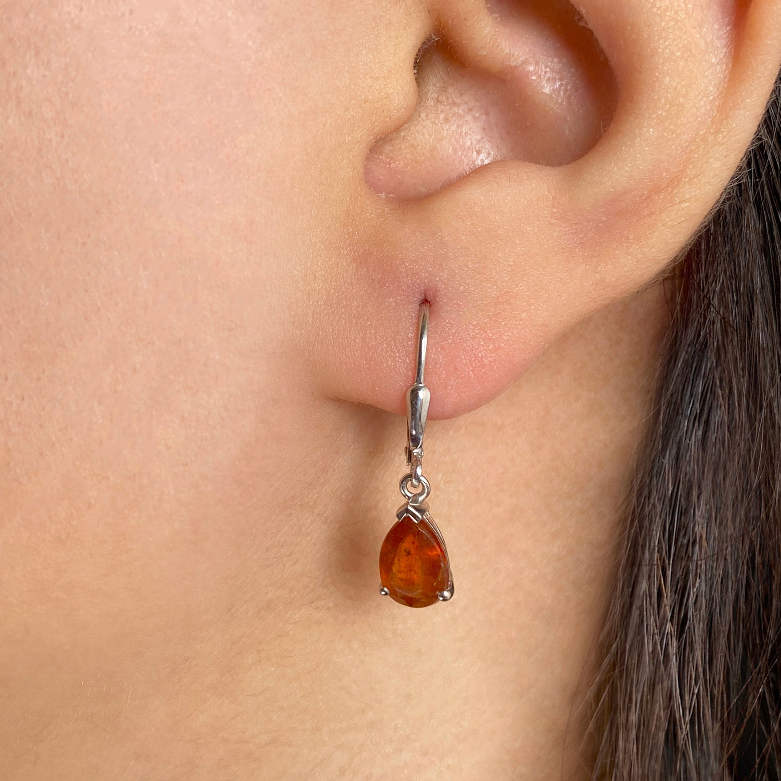 Orange Kyanite Leverback Earrings-(OKY-SE-677.)