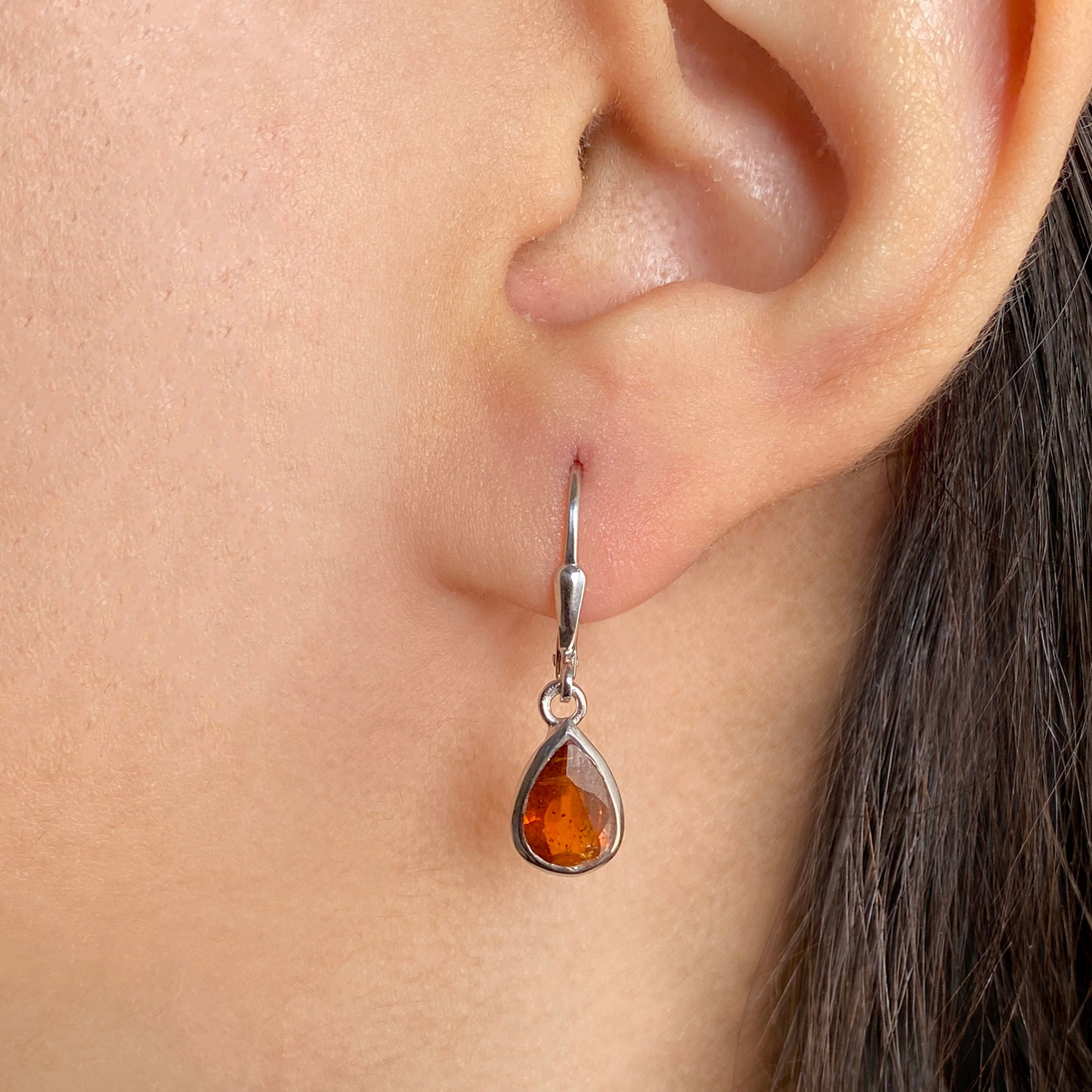 Orange Kyanite Leverback Earrings-(OKY-SE-679.)
