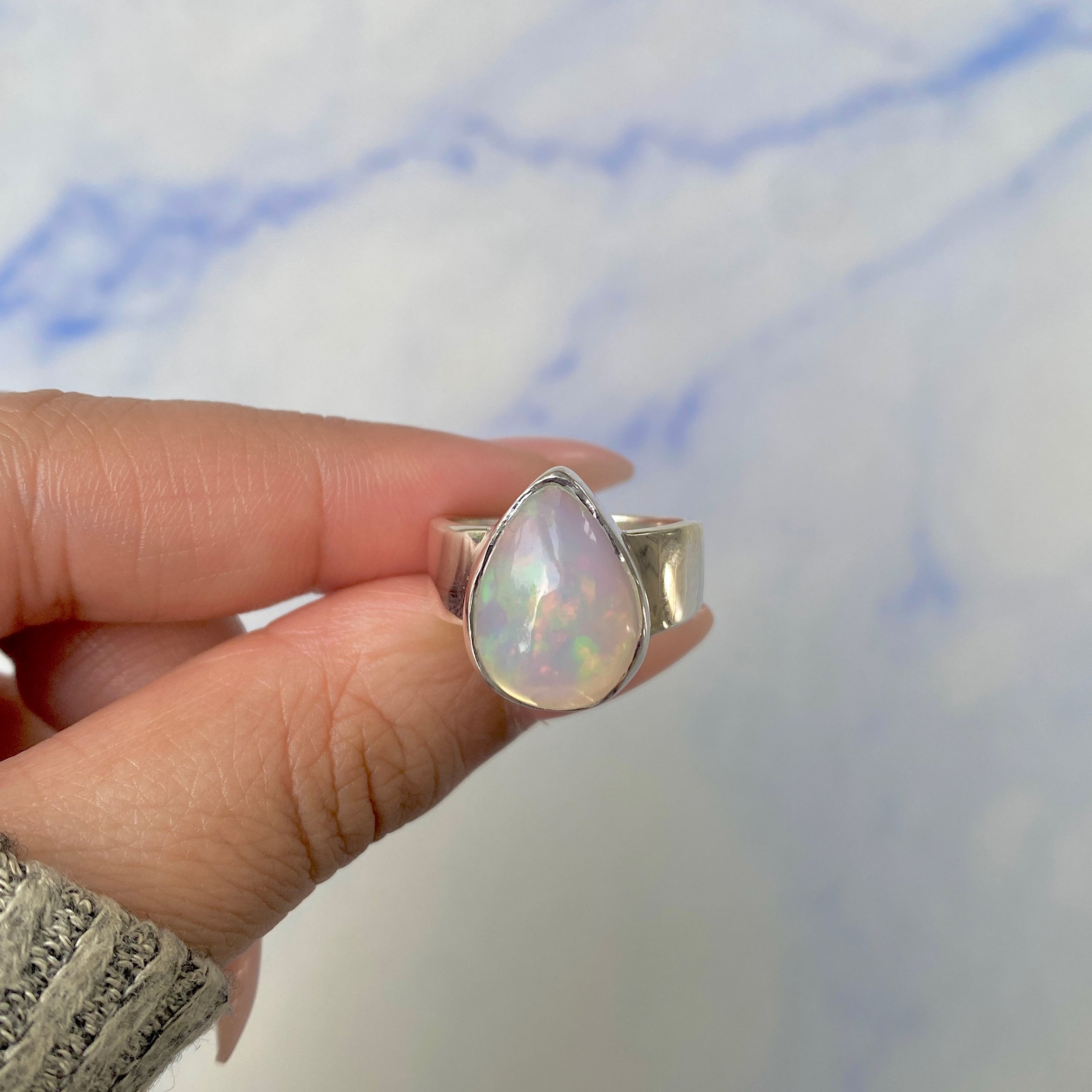 Opal Ring Size 7-(OPL-R-20.)