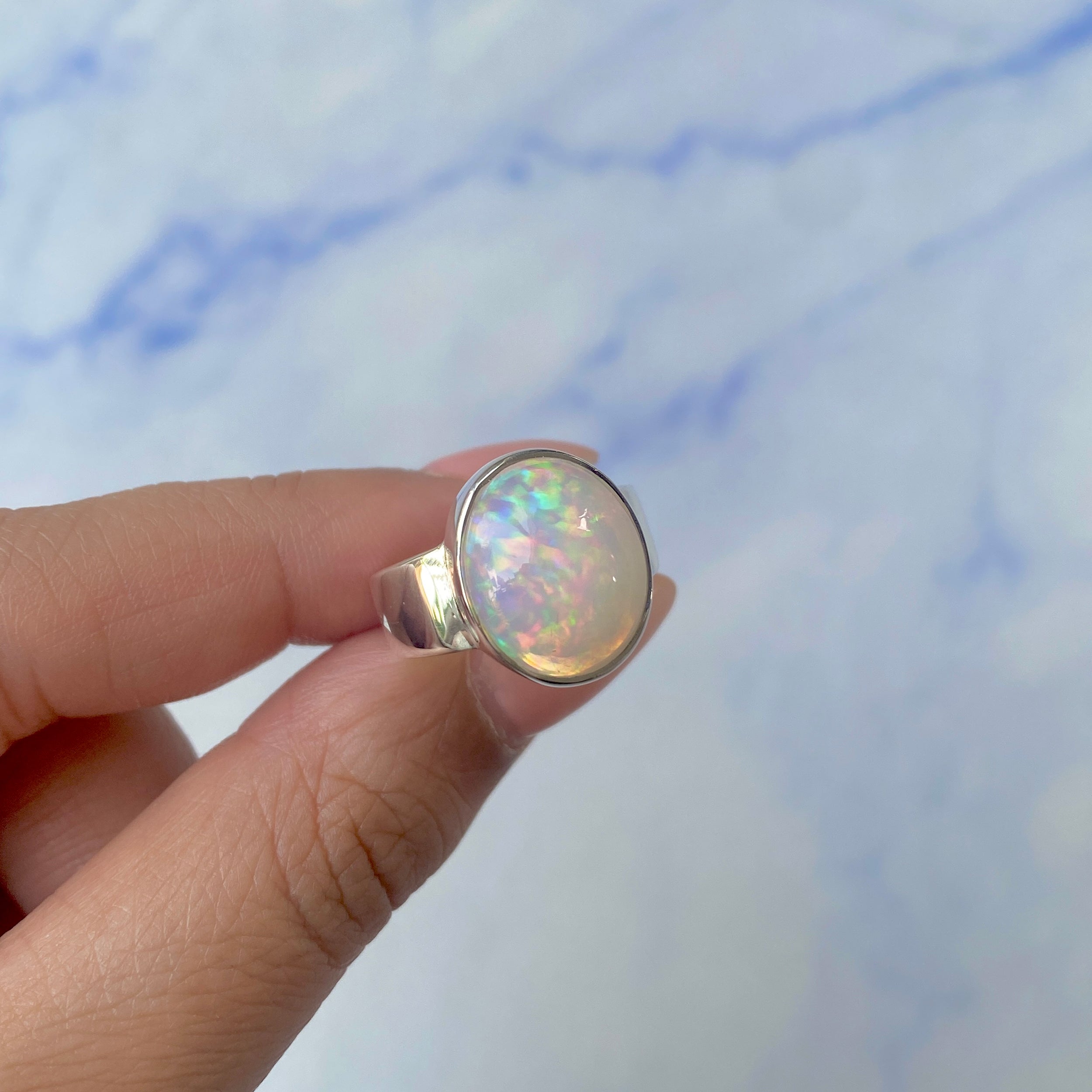 Opal Ring Size 7-(OPL-R-40.)