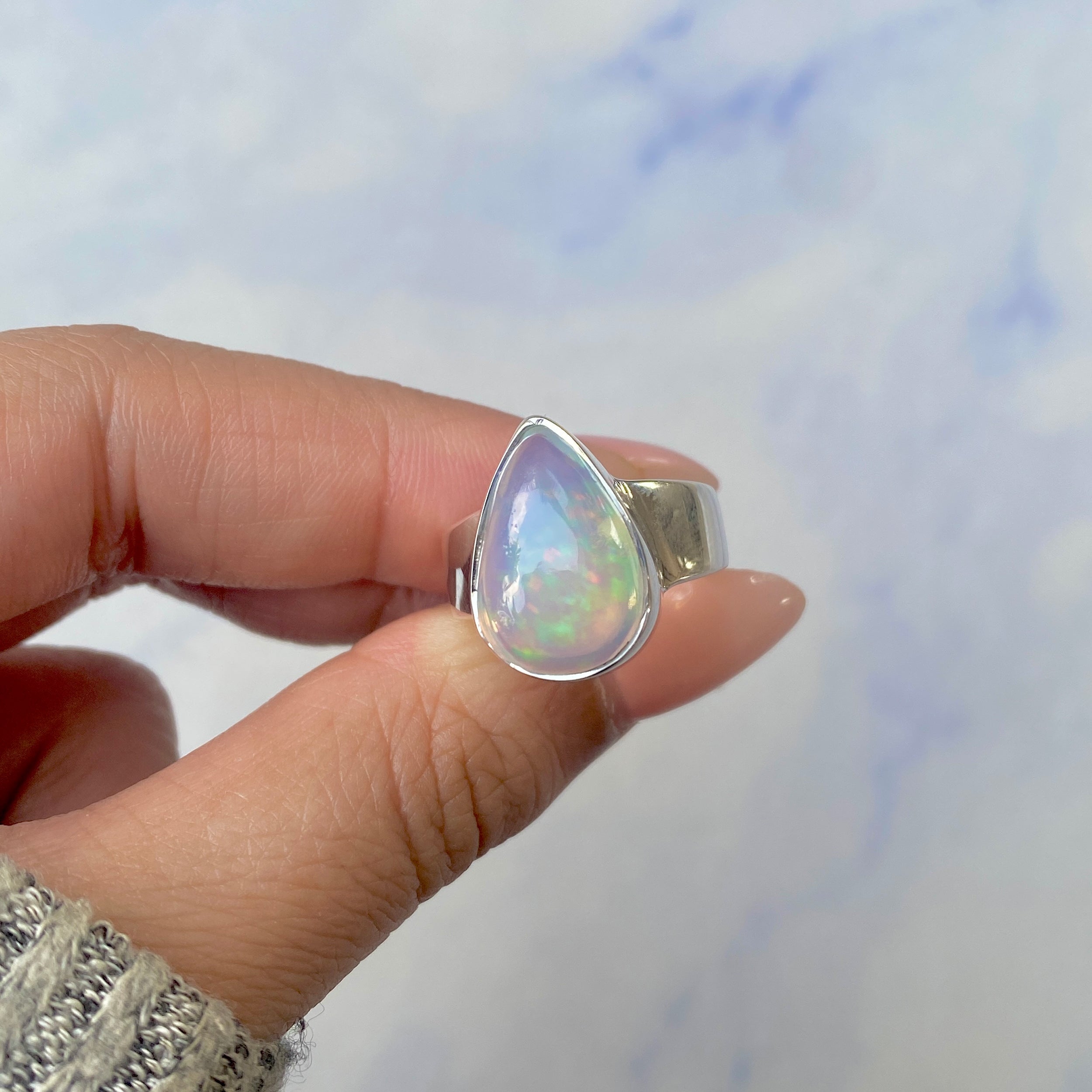 Opal Ring Size 7-(OPL-R-41.)