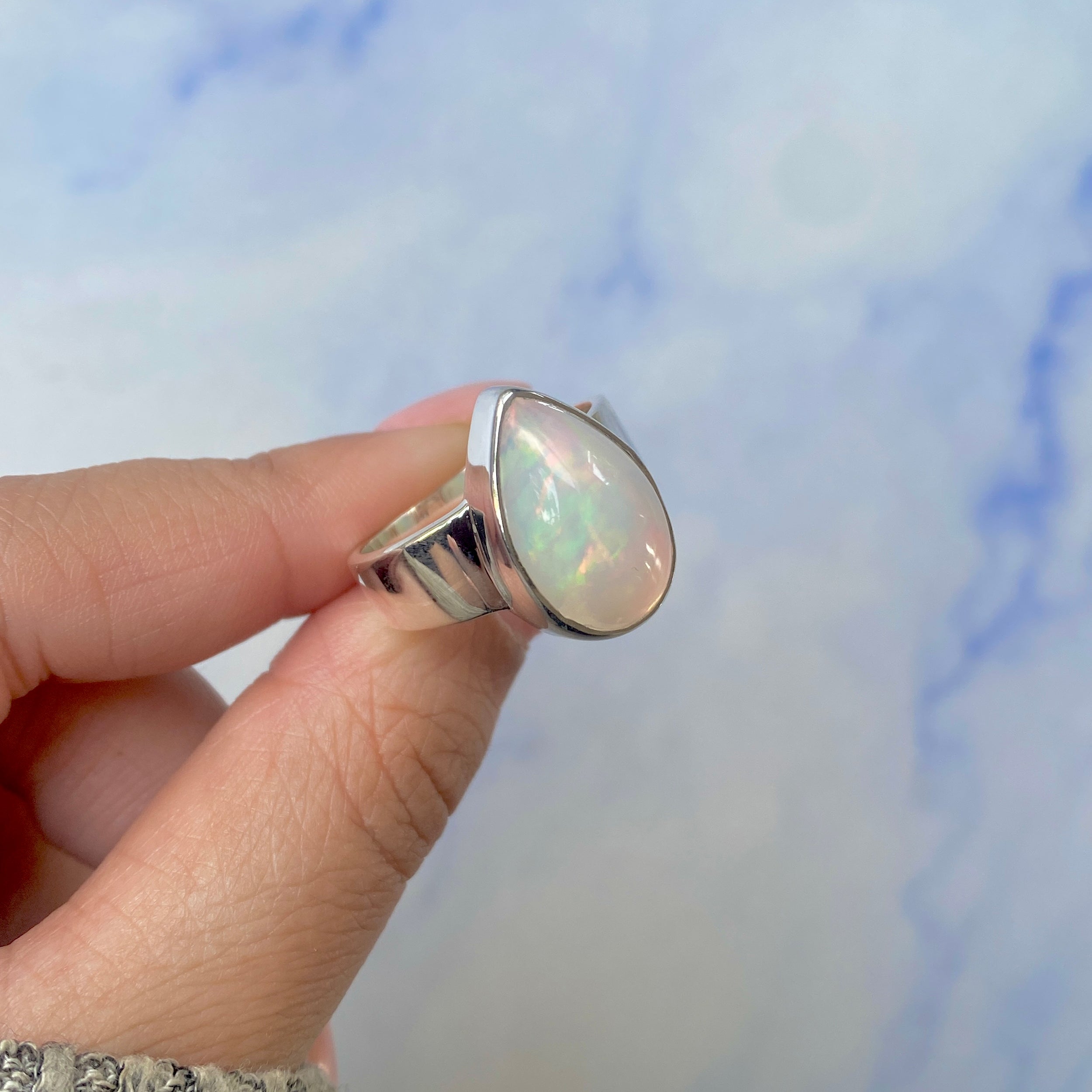 Opal Ring Size 9-(OPL-R-50.)