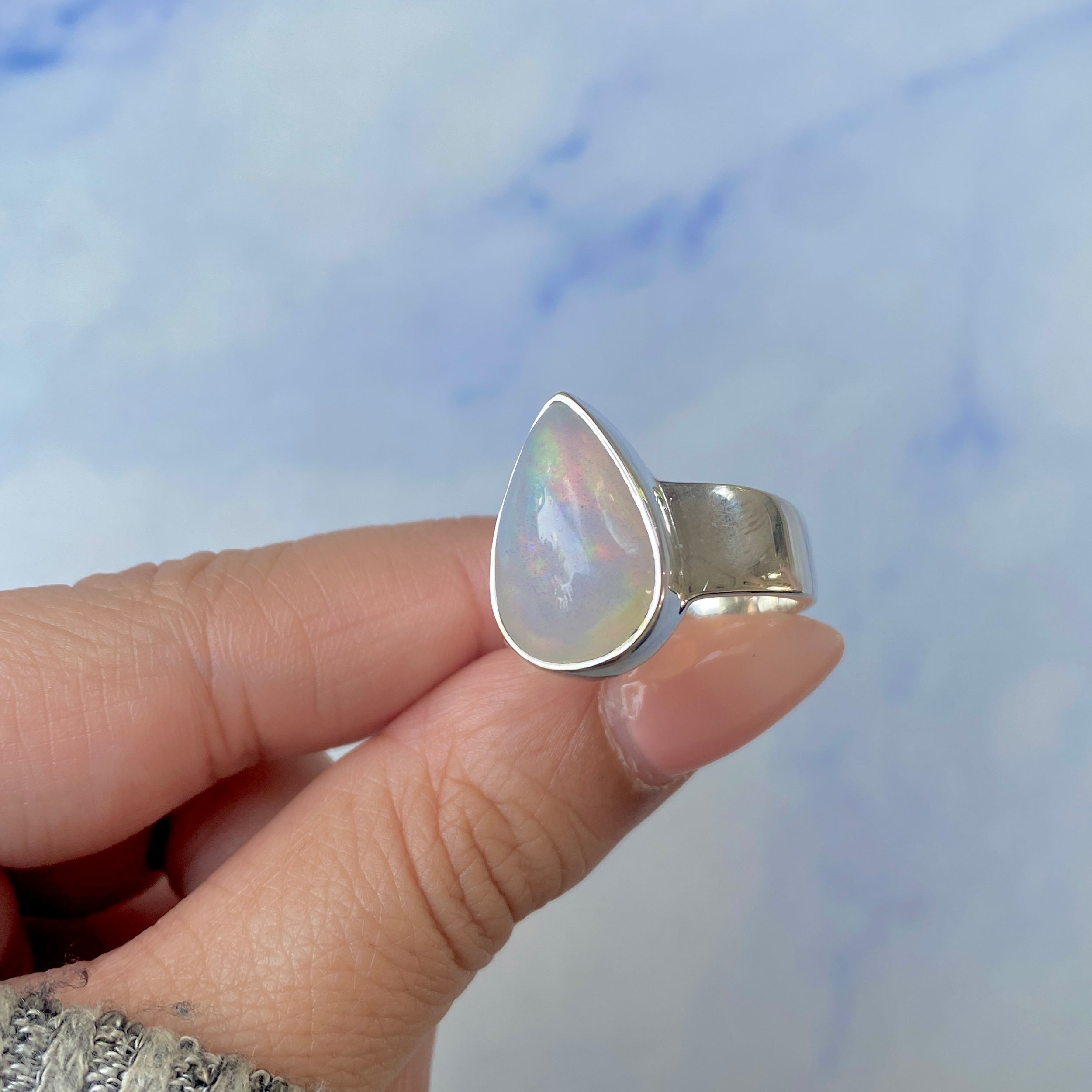 Opal Ring Size 9-(OPL-R-51.)