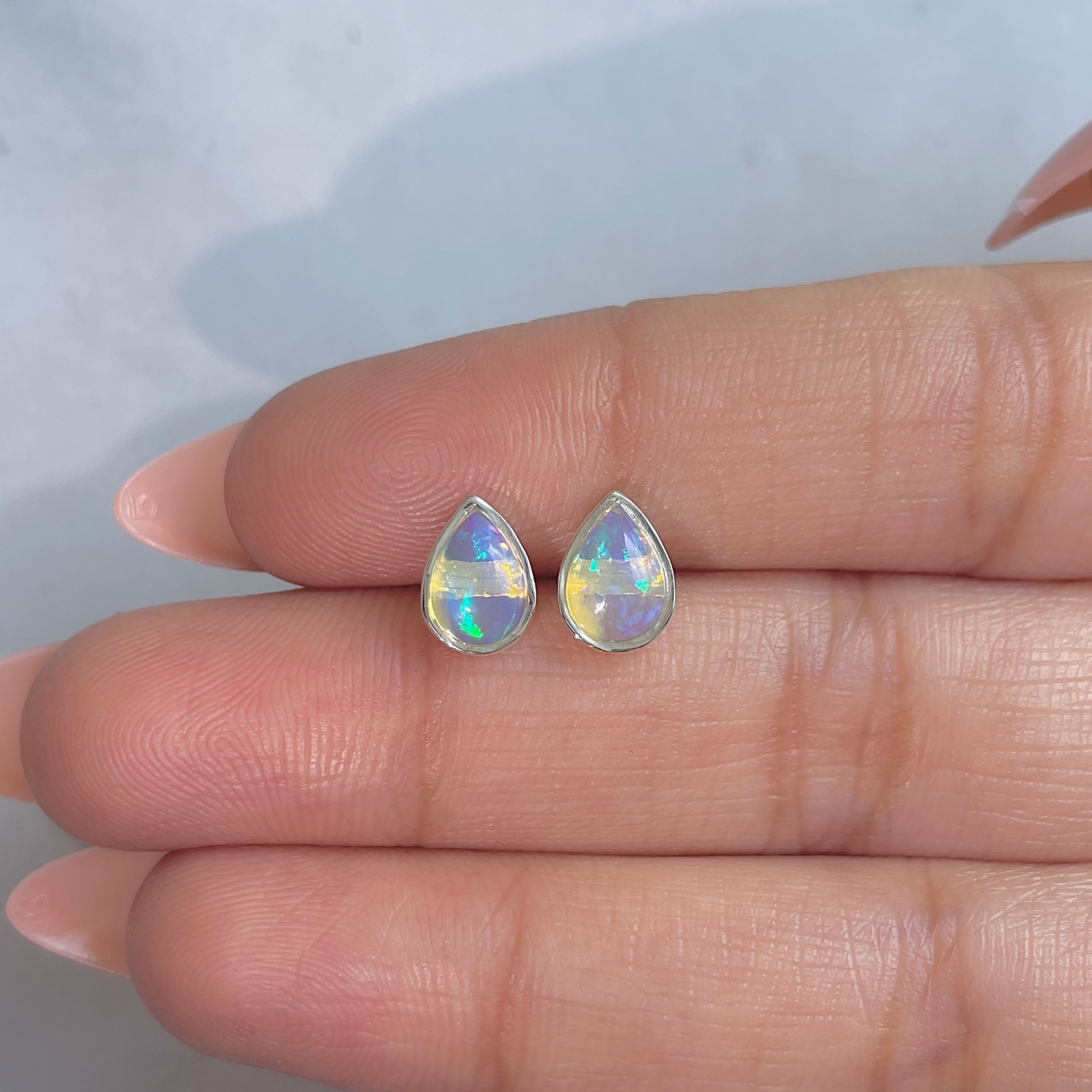 Opal Earring-(OPL-RDE-1110.)