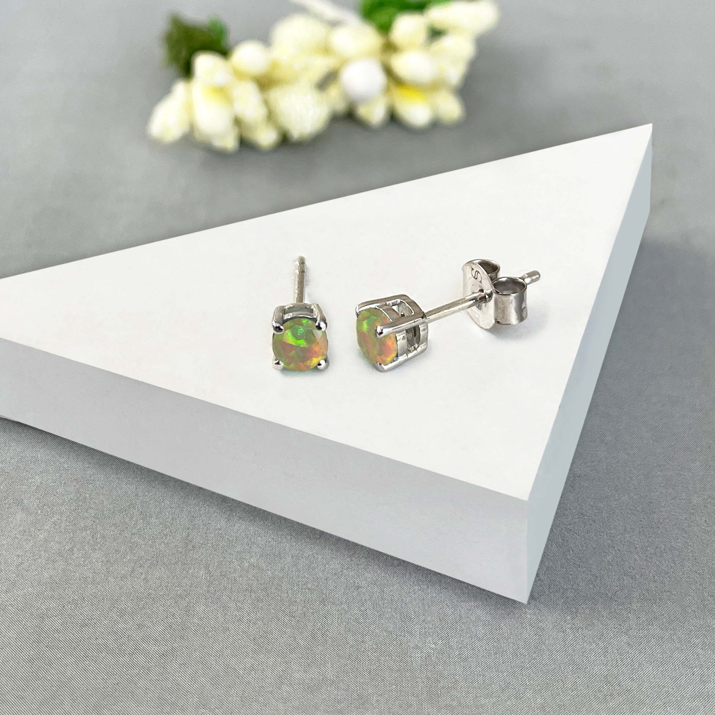Opal Stud Earring-(OPL-SE-1023.)