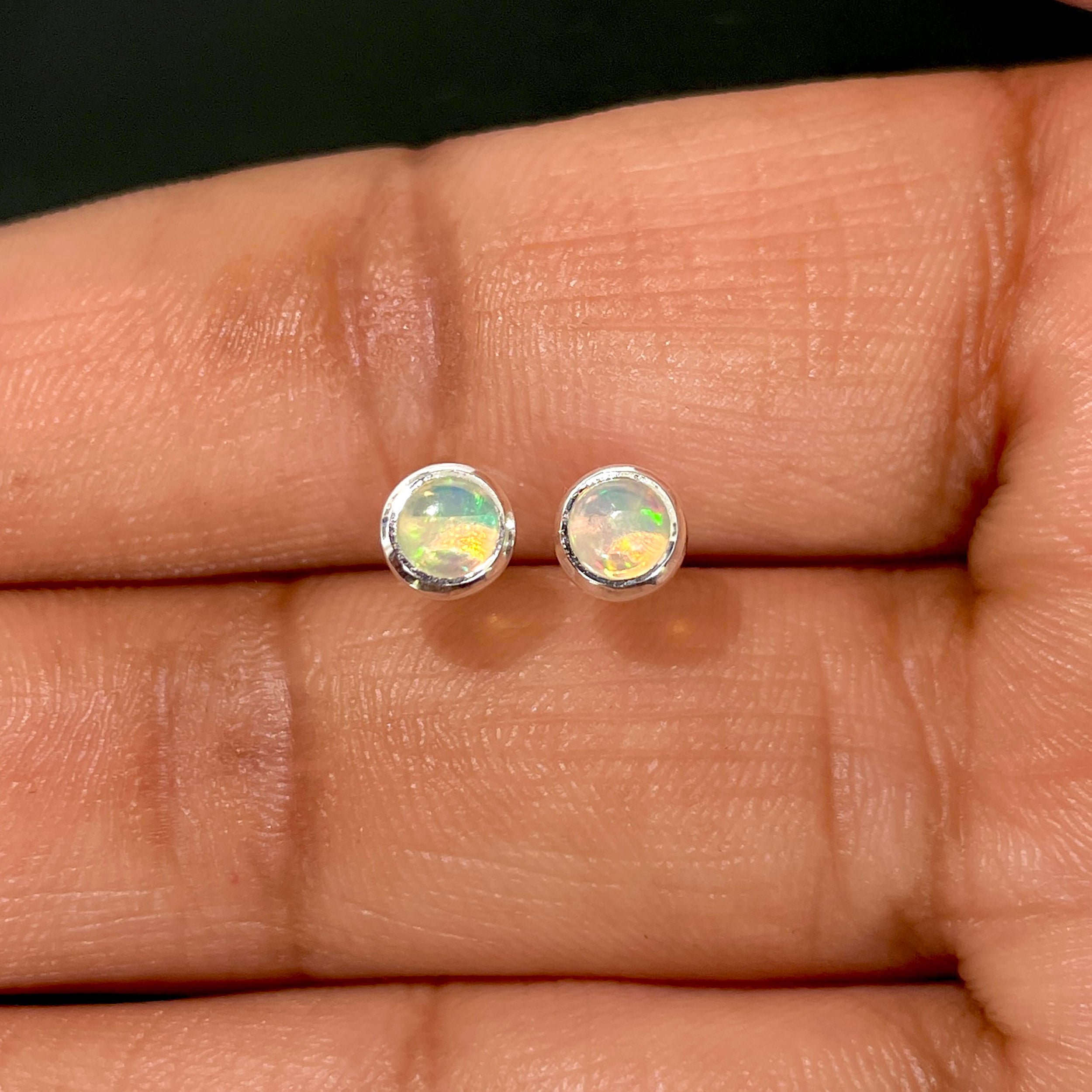 Opal Stud Earring-(OPL-SE-1072.)