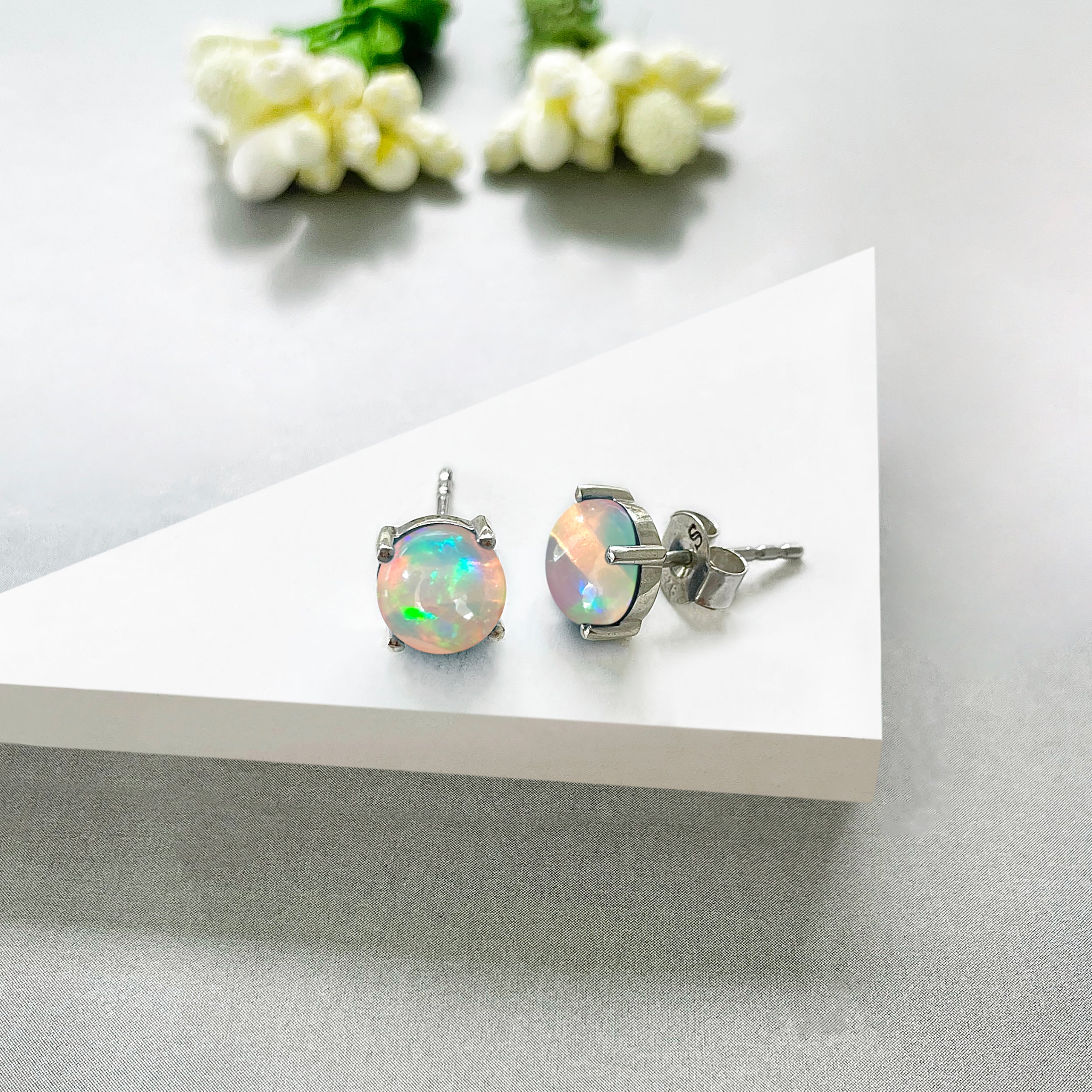 Opal Stud Earring-(OPL-SE-1178.)