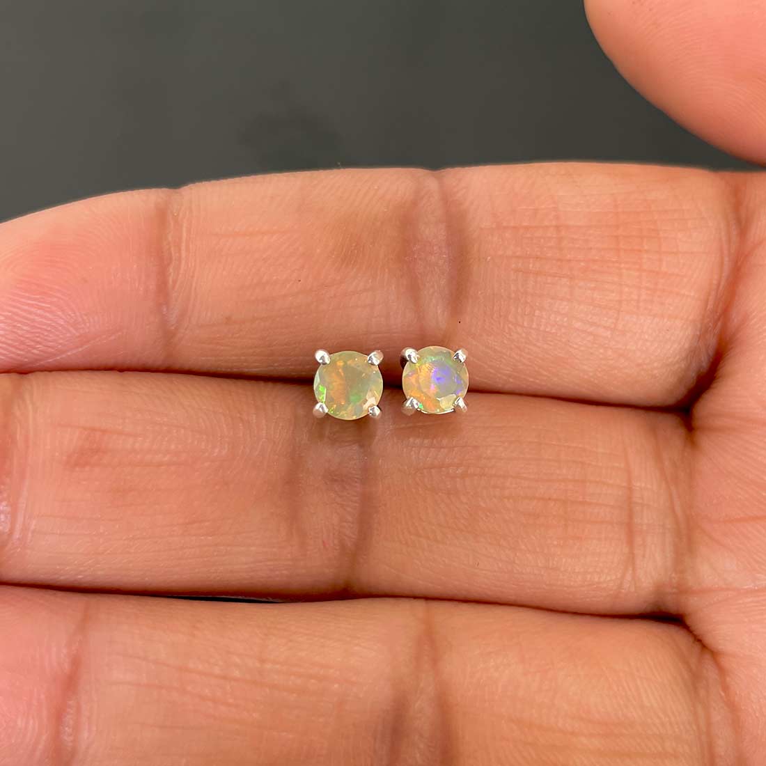 Opal Stud Earring-(OPL-SE-1321.)