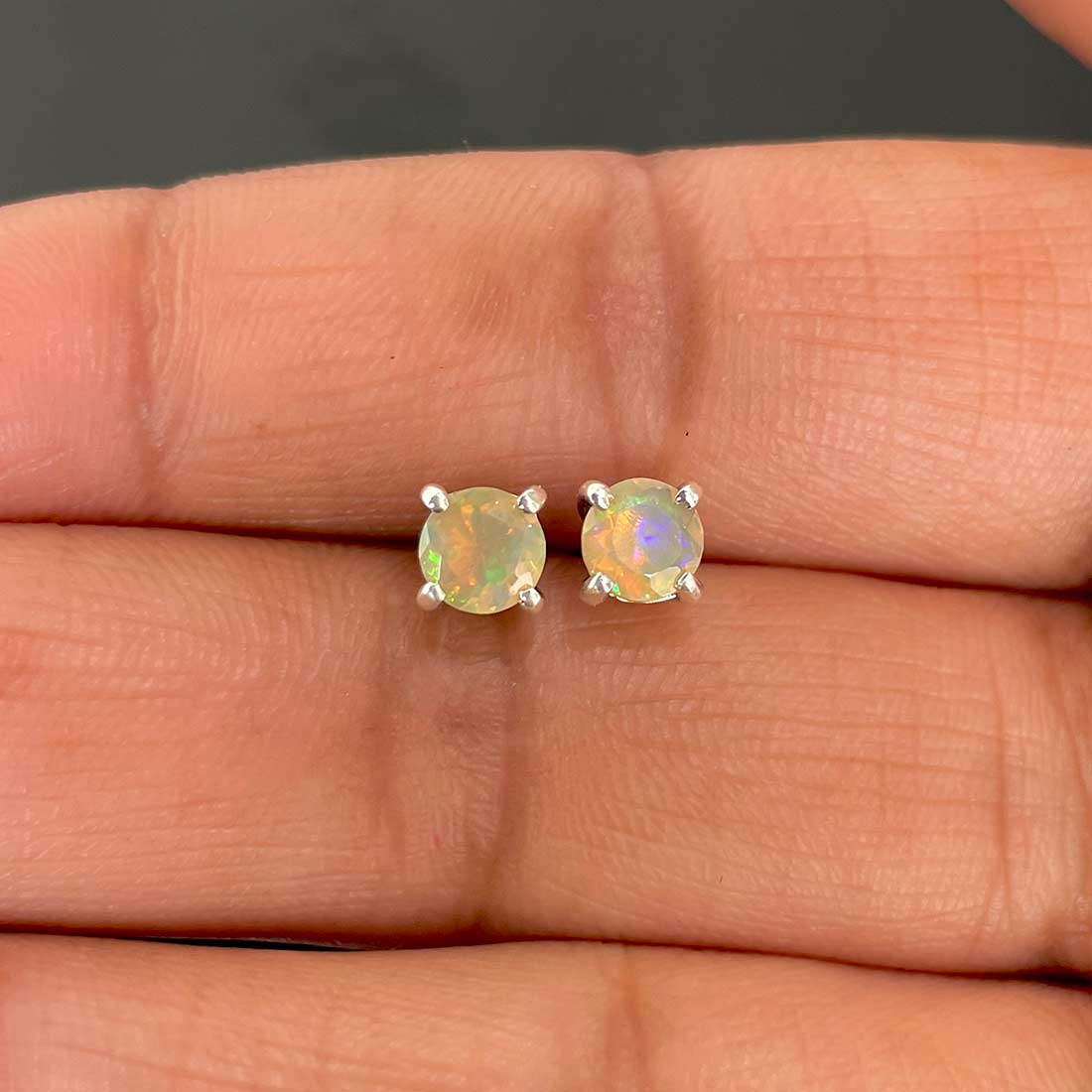 Opal Stud Earring-(OPL-SE-1321.)