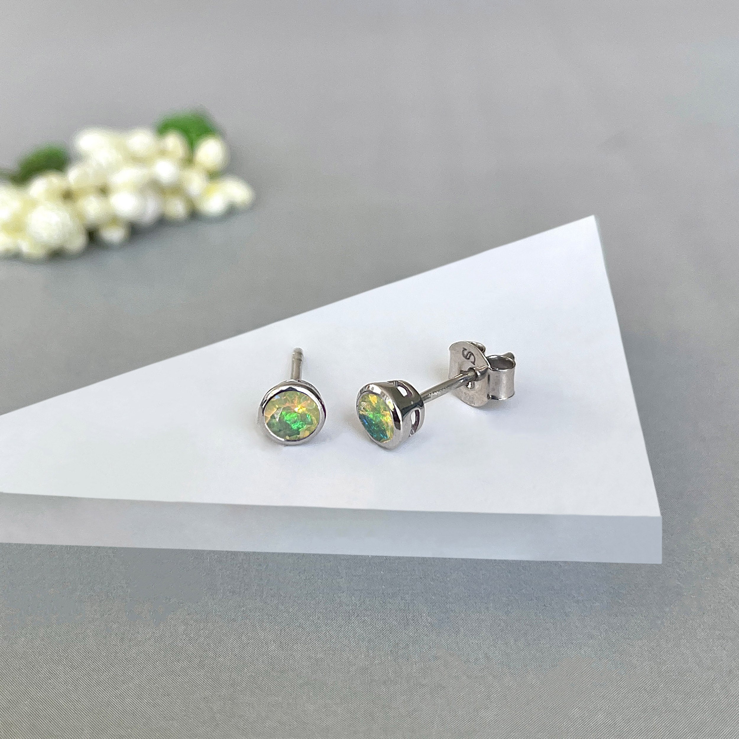 Opal Stud Earring-(OPL-SE-1375.)