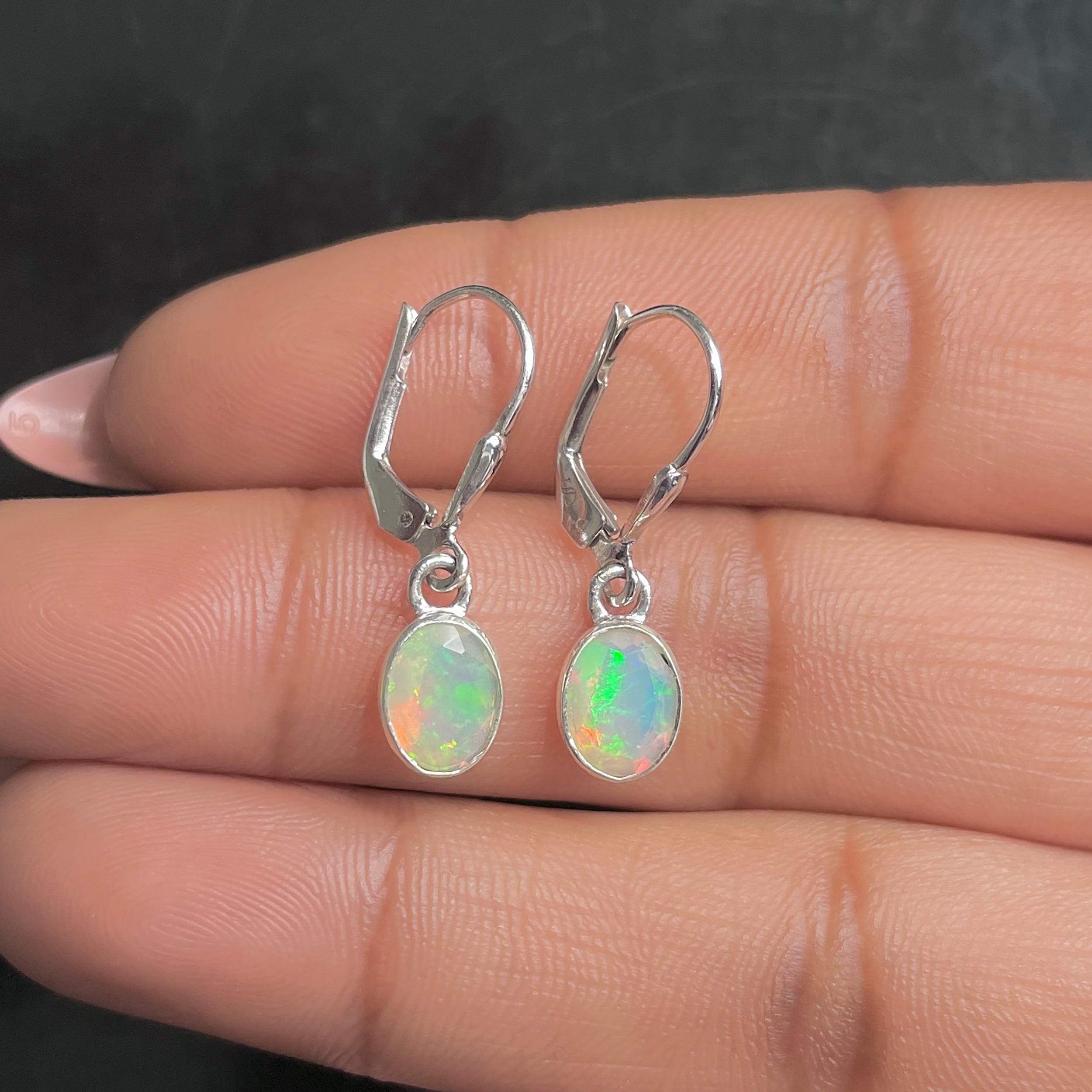 Opal Leverback Earring-(OPL-SE-547.)