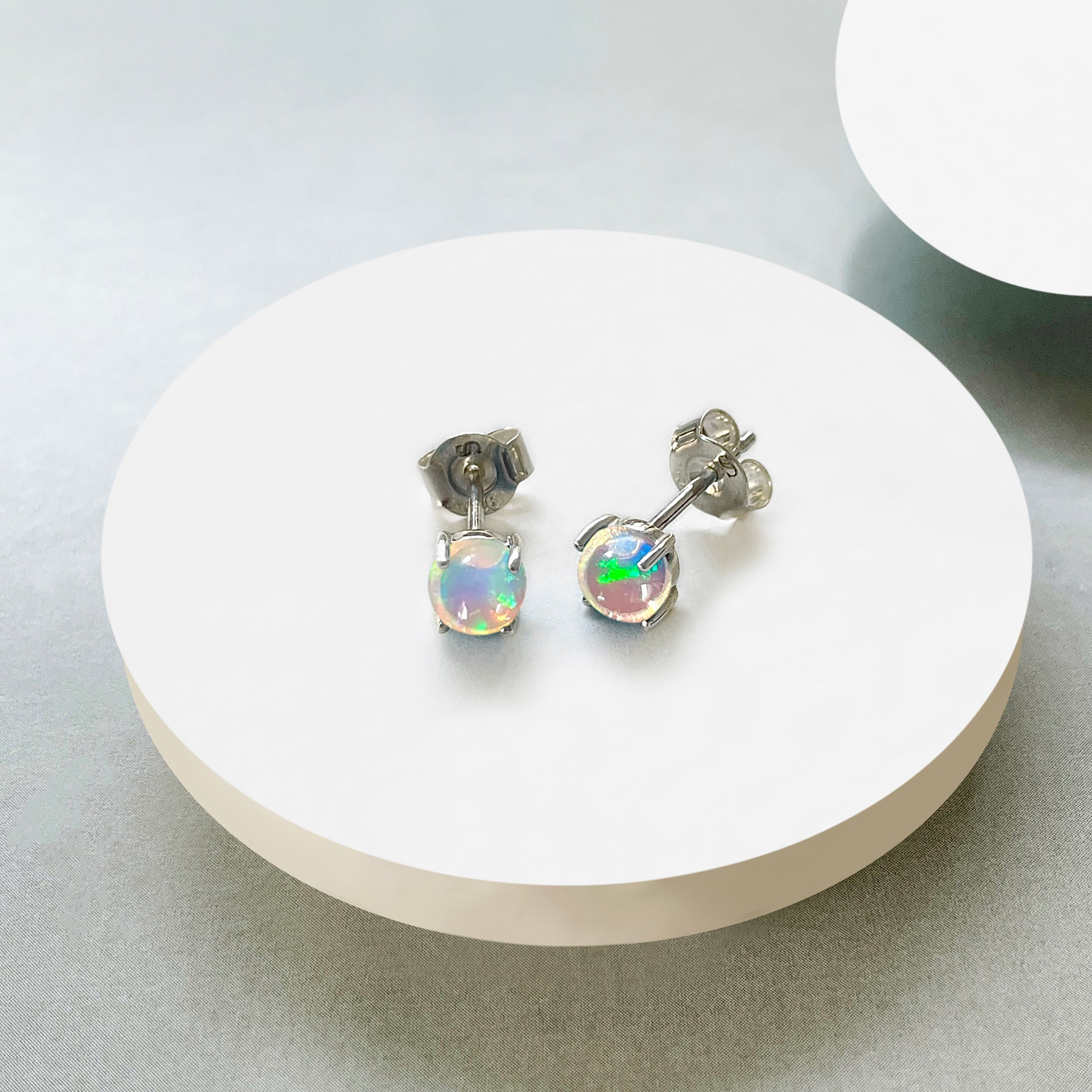 Opal Stud Earring-(OPL-SE-699.)