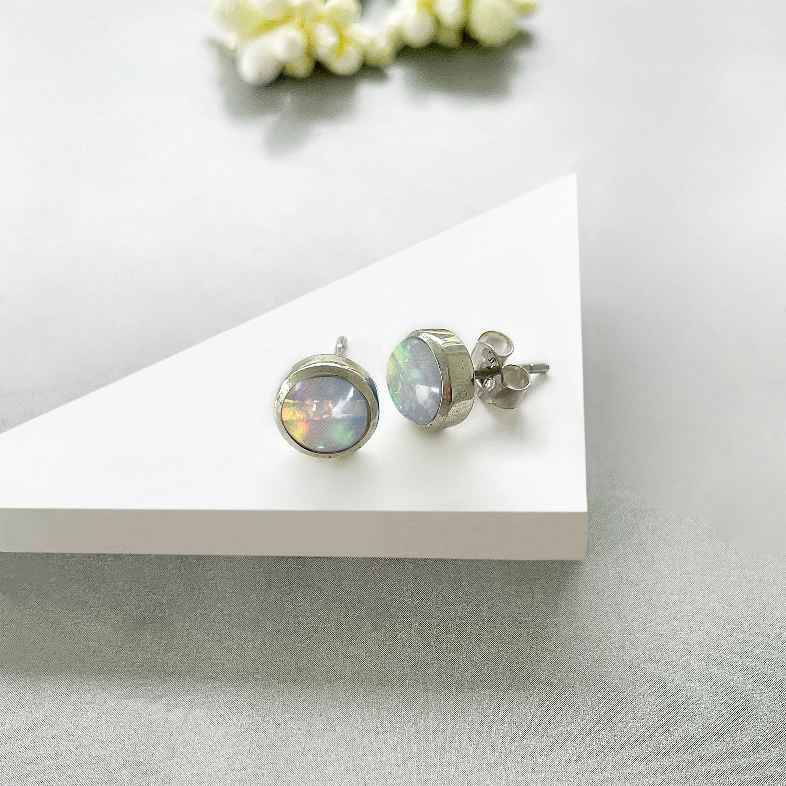 Opal Stud Earrings-(OPL-SE-724.)