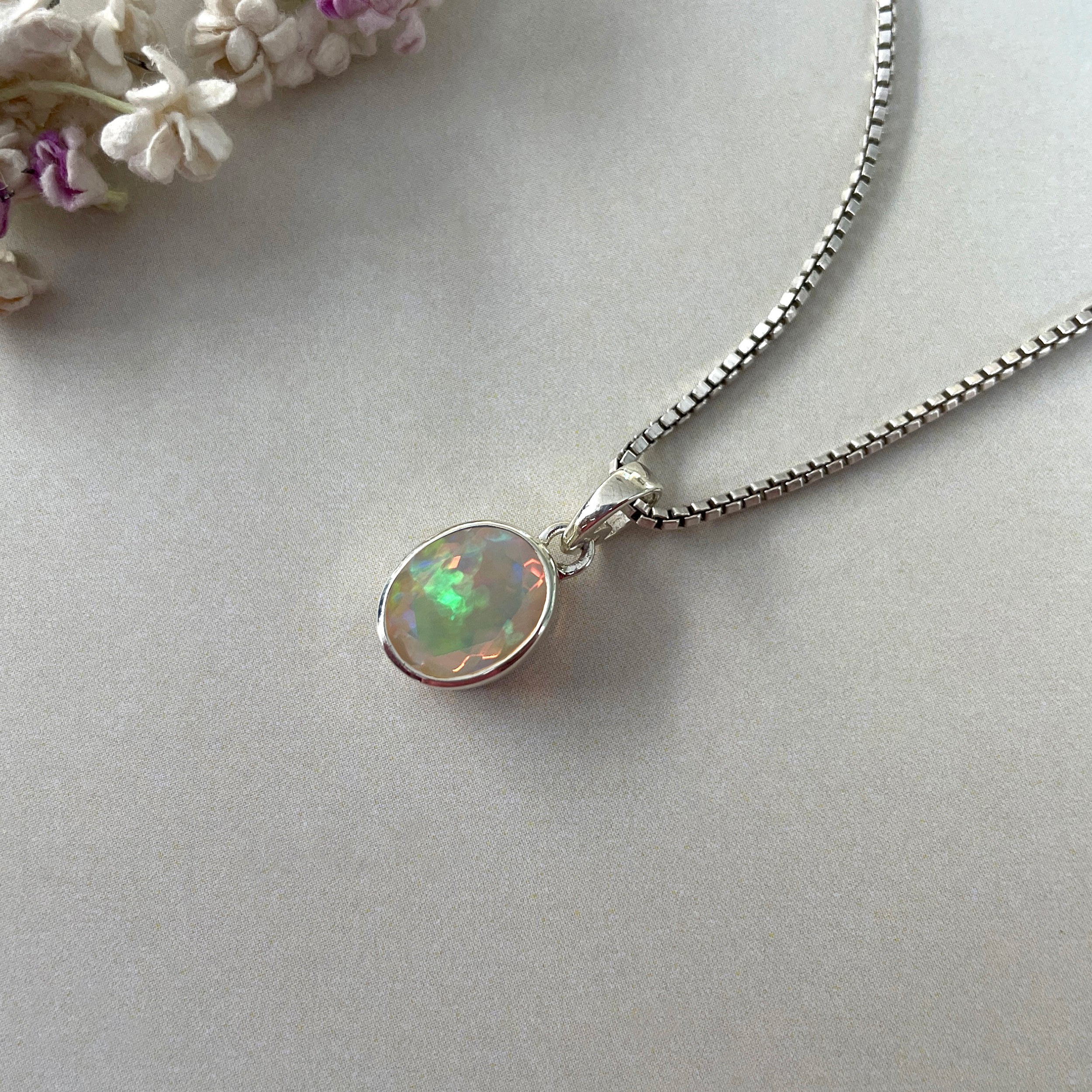 Opal Pendant-(OPL-SP-734.)