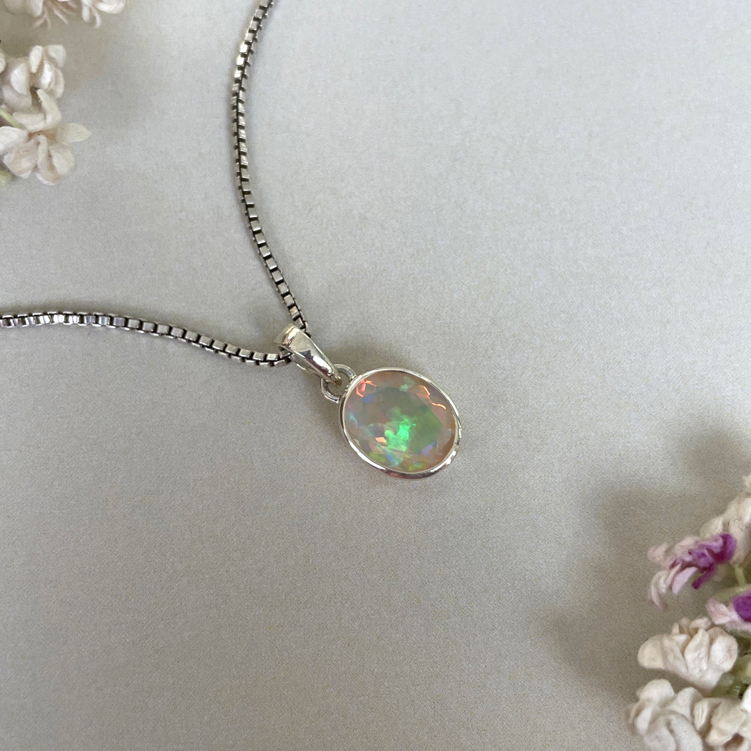 Opal Pendant-(OPL-SP-734.)